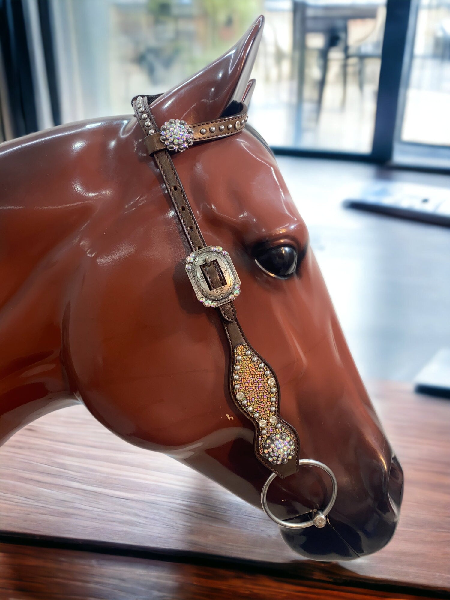 MOUSM Argentina Cow Leather Headstall & Breast Collar Set – Western Horse Tack with Holographic Metallic Leather & Antique Nickel Hardware