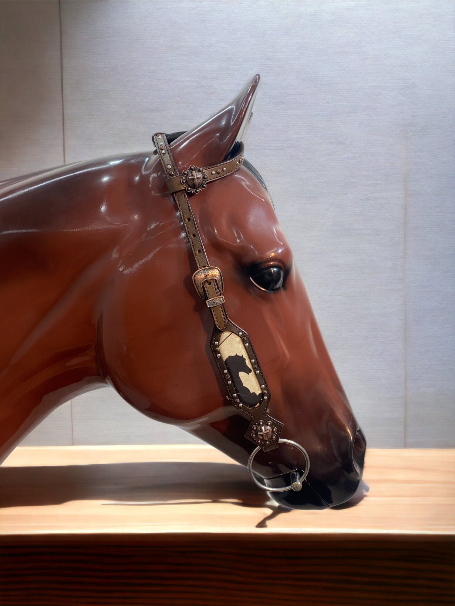 MOUSM Argentina Cow Leather Western Bridle and Breast Collar Set, Horse Tack Set with Vintage Bucking on Desert Print & Antique Copper Hardware