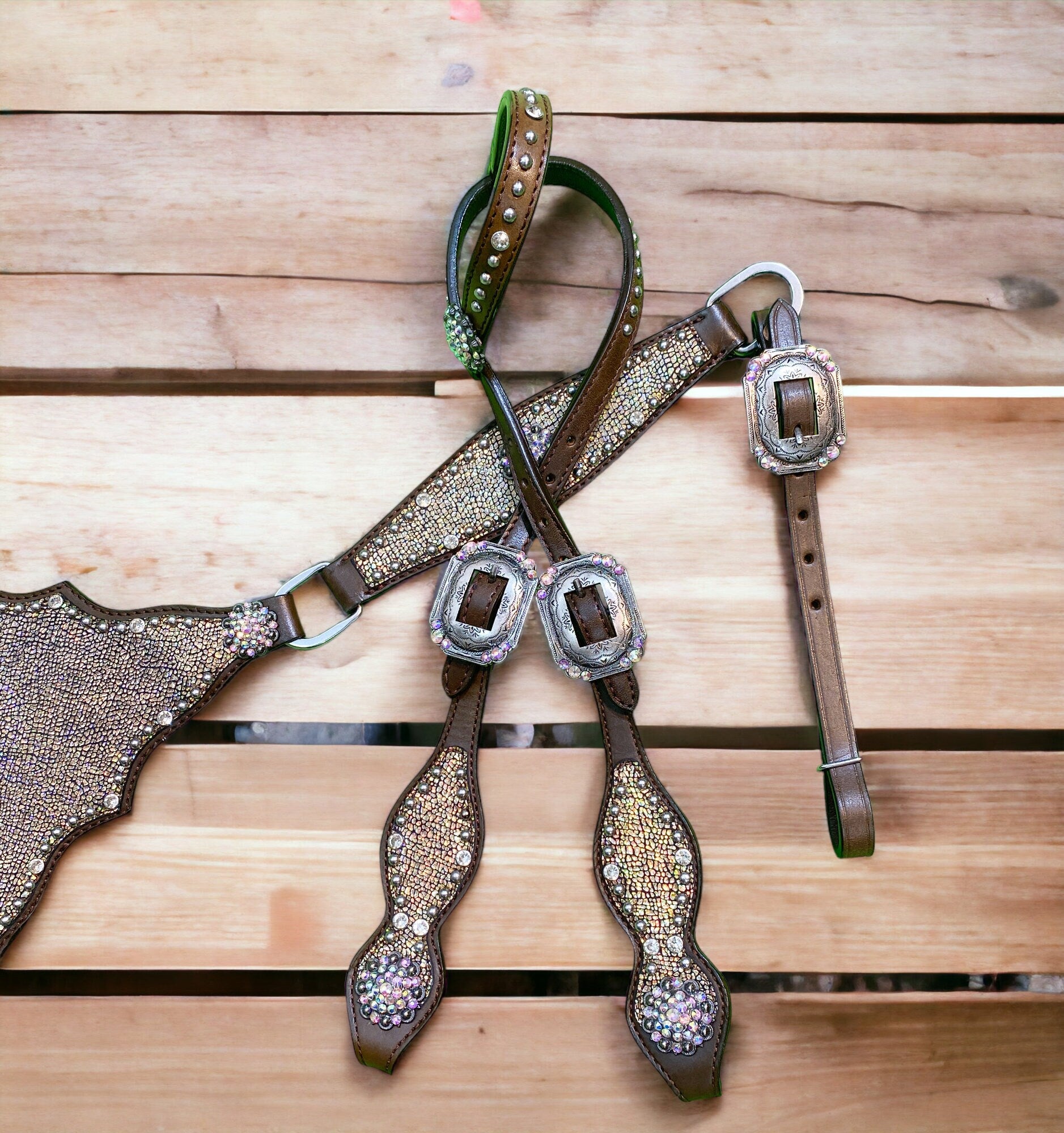 MOUSM Argentina Cow Leather Headstall & Breast Collar Set – Western Horse Tack with Holographic Metallic Leather & Antique Nickel Hardware