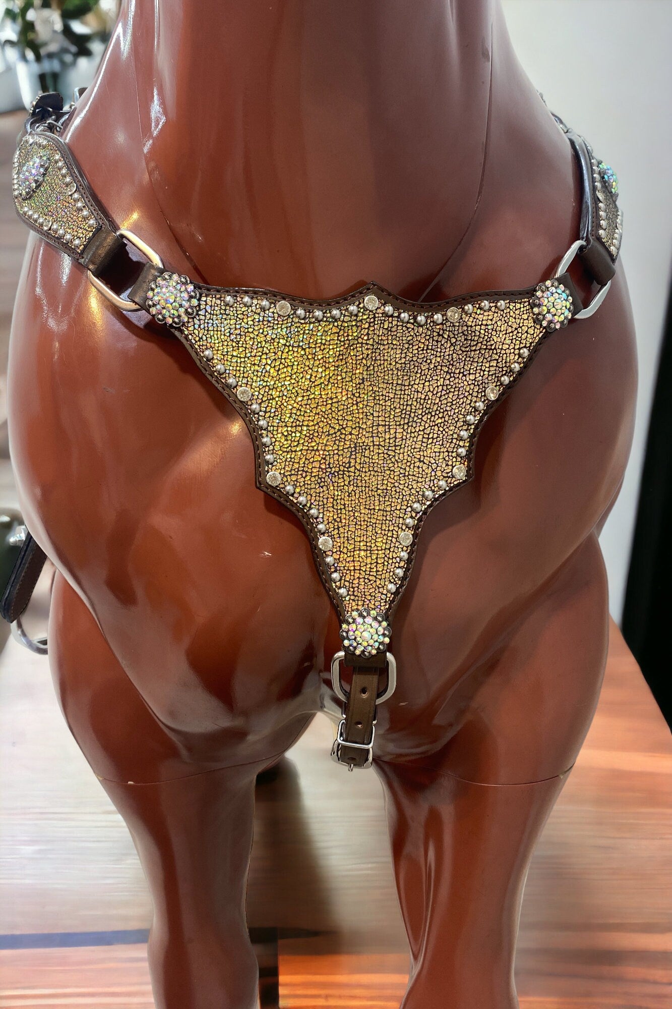 MOUSM Argentina Cow Leather Headstall & Breast Collar Set – Western Horse Tack with Holographic Metallic Leather & Antique Nickel Hardware