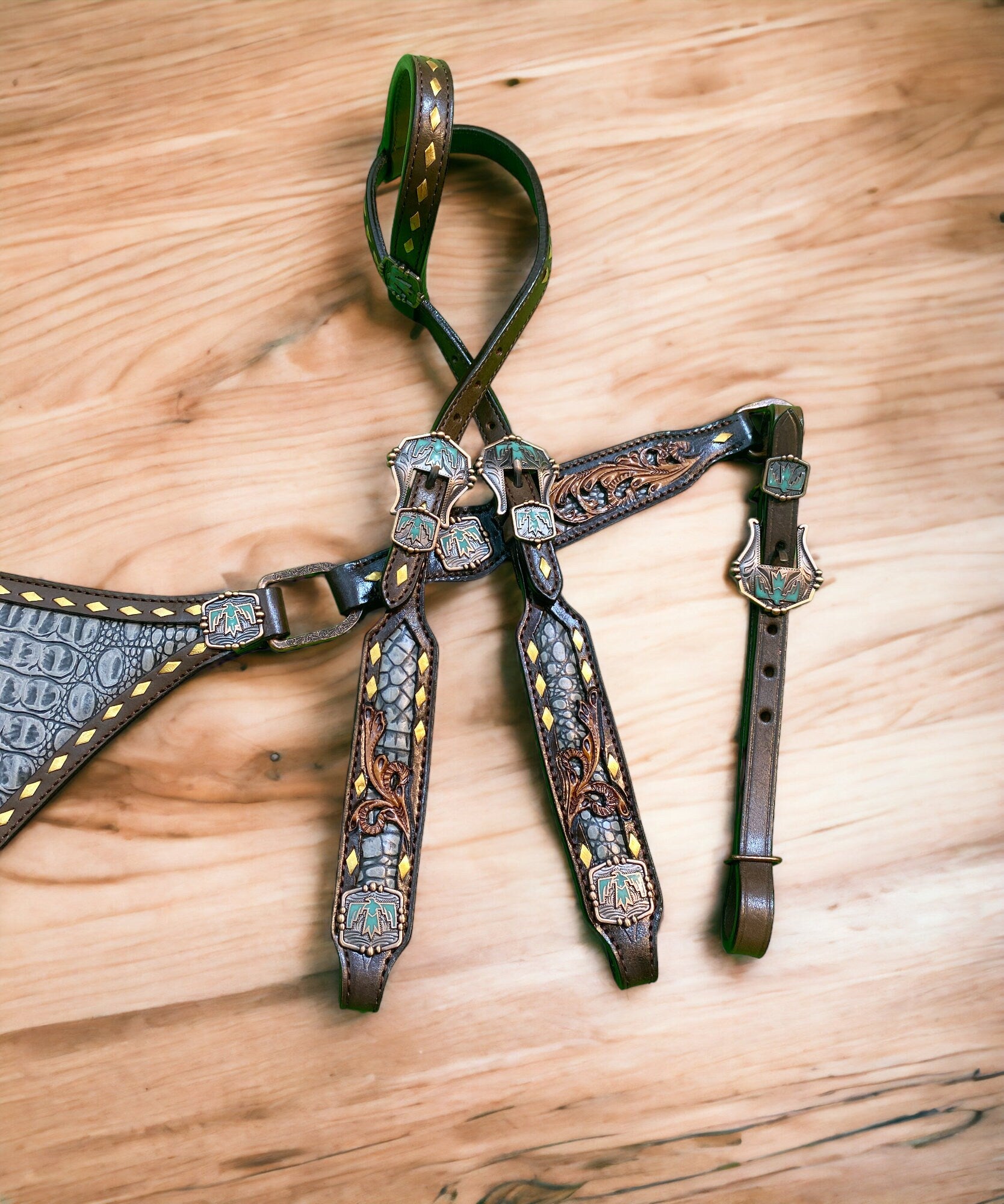 MOUSM Argentina Cow Leather Headstall and Breast Collar Set – Western Horse Tack with Thunderbird Hardware, Grey Alligator & Filigree Carving