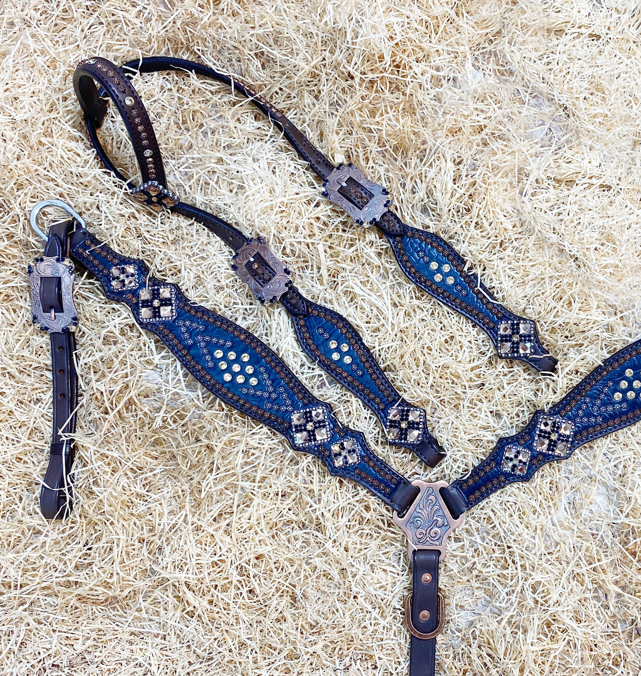 MOUSM Argentina Cow Leather Headstall & Breast Collar Set – Western Horse Tack with Black Alligator Print, Topaz Rhinestones with Copper Studs