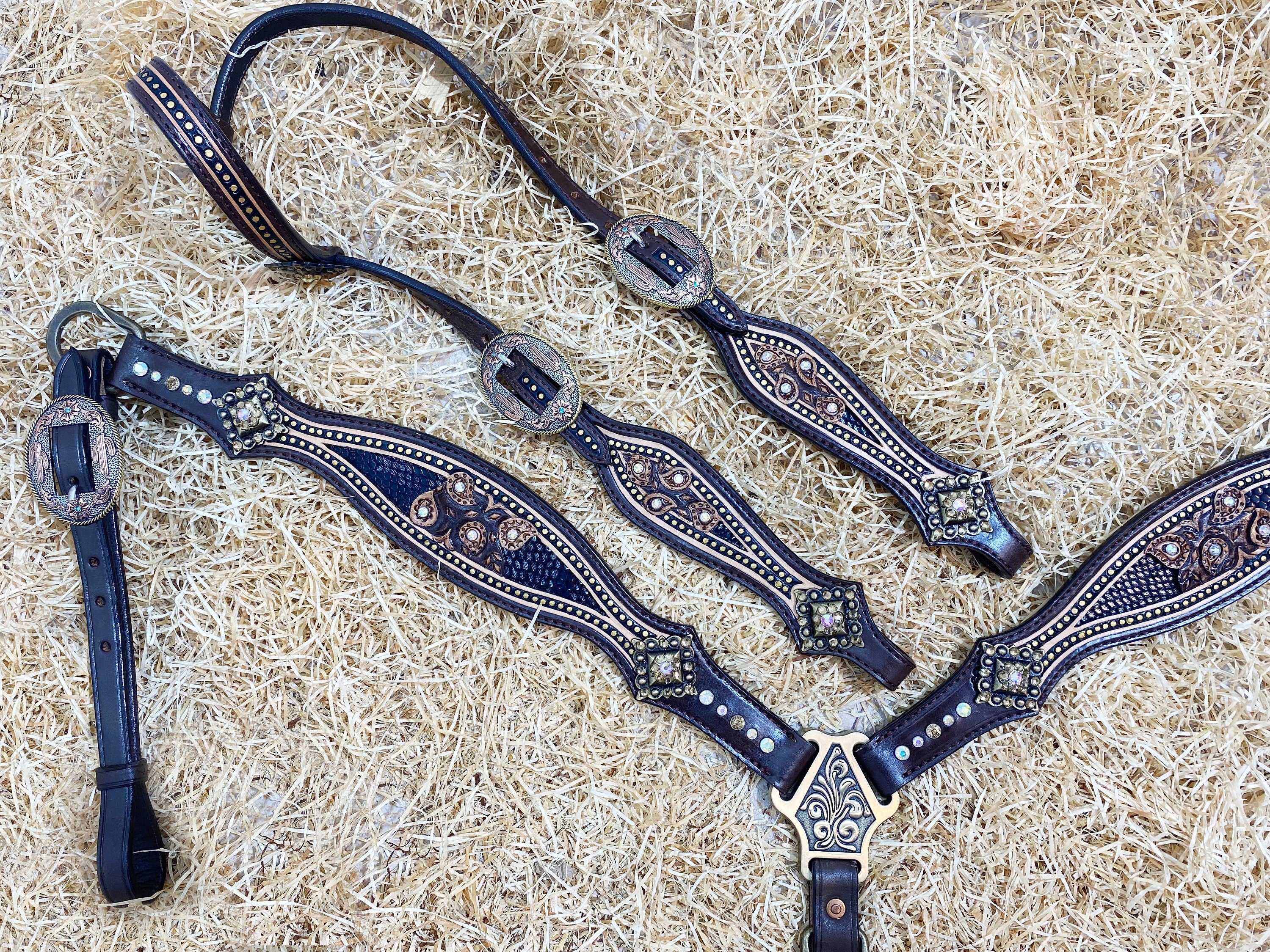 MOUSM Argentina Cow Leather Headstall & Breast Collar Set – Western Bridle with Paisley Carving with Nickel and Antique Copper Hardware