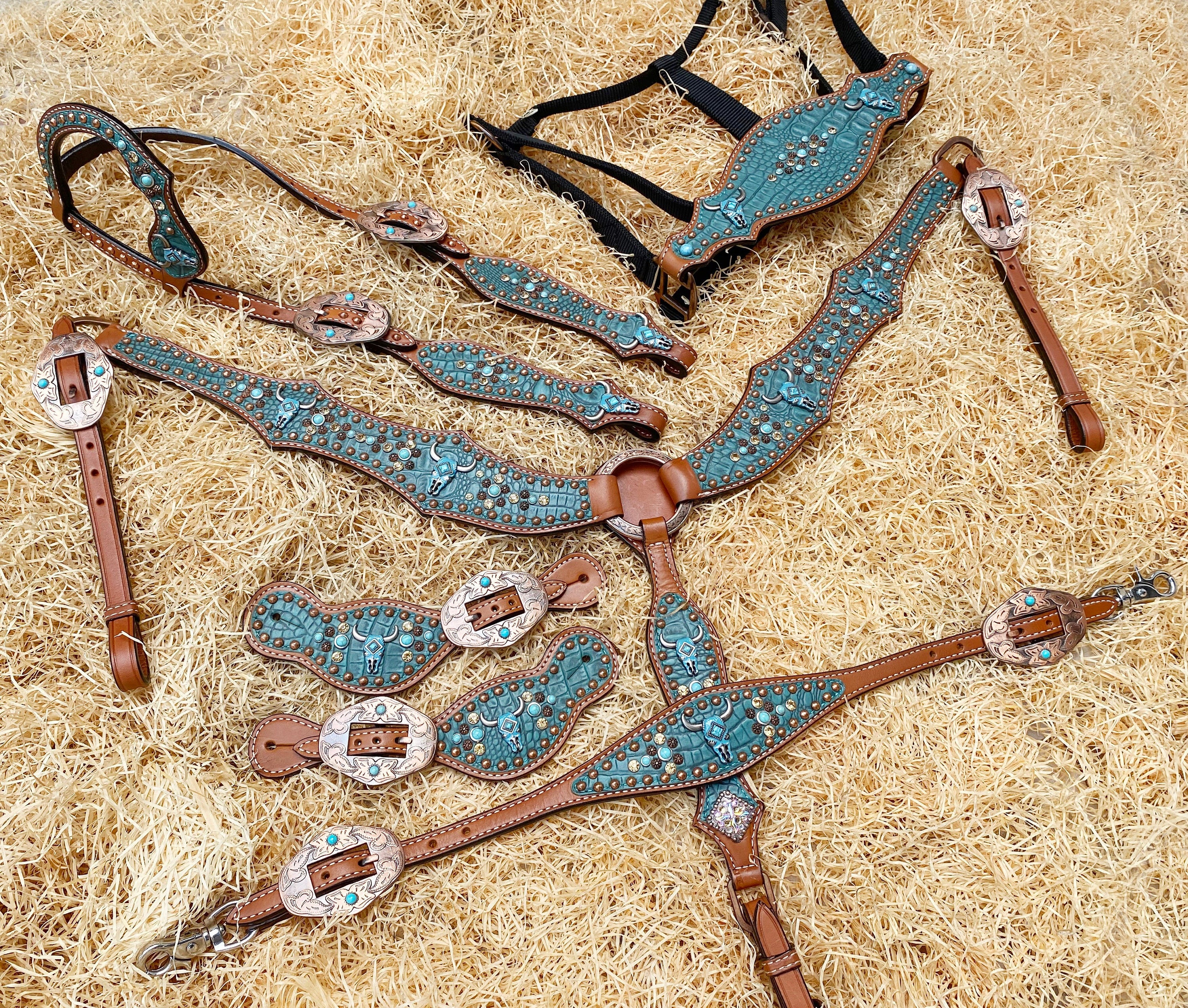 MOUSM Western Horse Tack Set - Leather Headstall and Breast Collar Tack Set with Teal Alligator & Turquoise Bull Head Conchos with Copper Studs Overlay