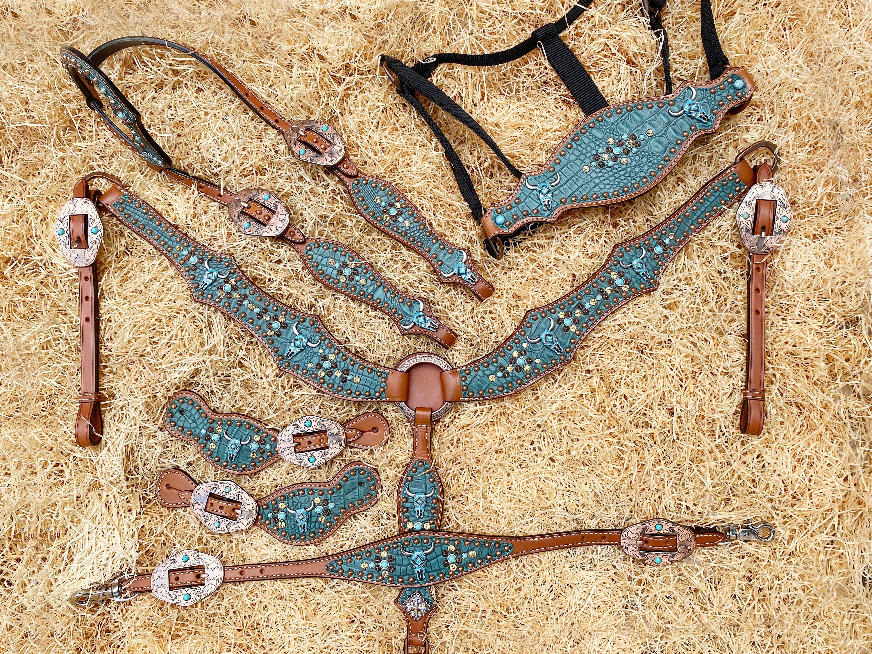 MOUSM Western Horse Tack Set - Leather Headstall and Breast Collar Tack Set with Teal Alligator & Turquoise Bull Head Conchos with Copper Studs Overlay
