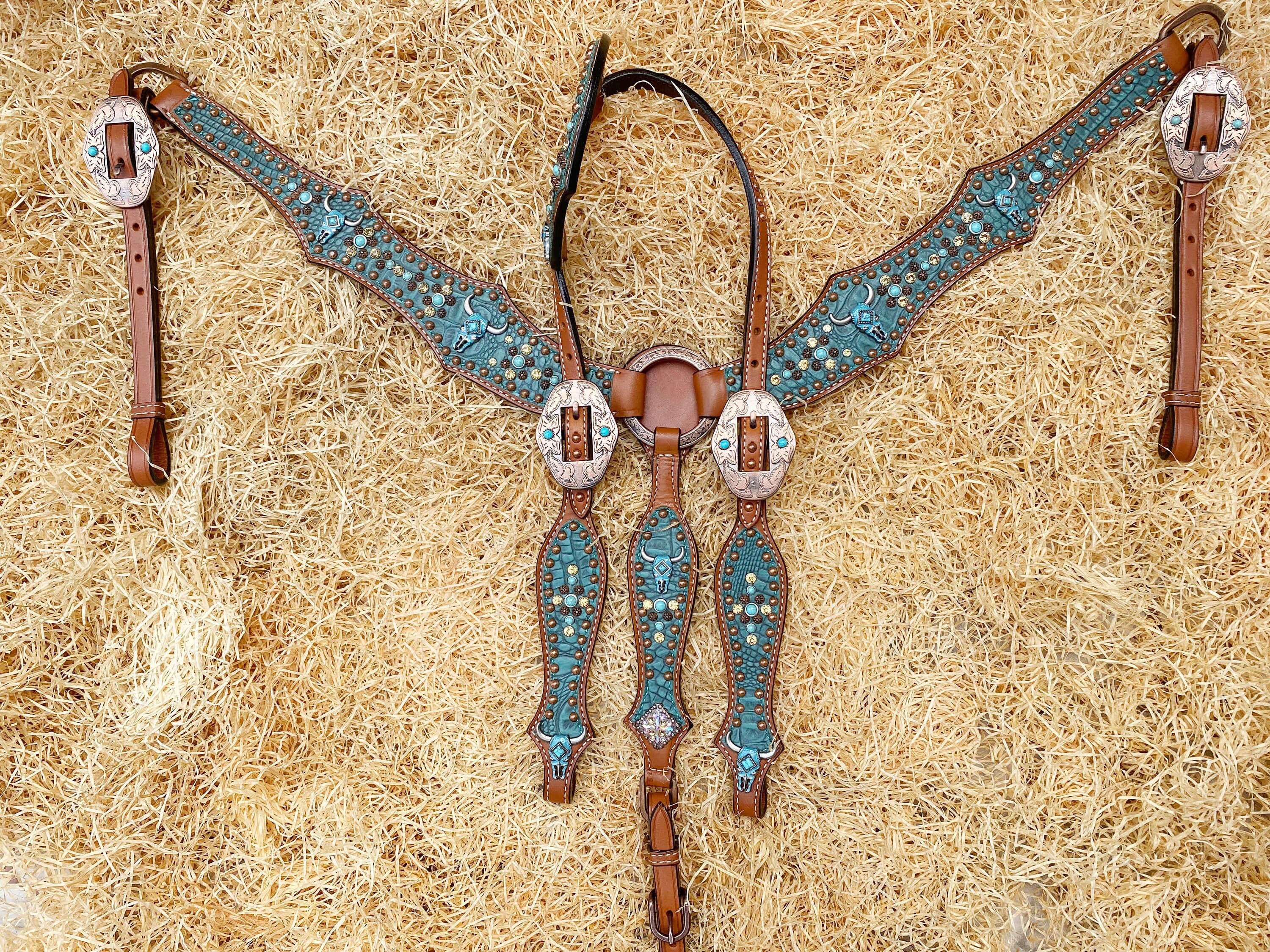 MOUSM Western Horse Tack Set - Leather Headstall and Breast Collar Tack Set with Teal Alligator & Turquoise Bull Head Conchos with Copper Studs Overlay