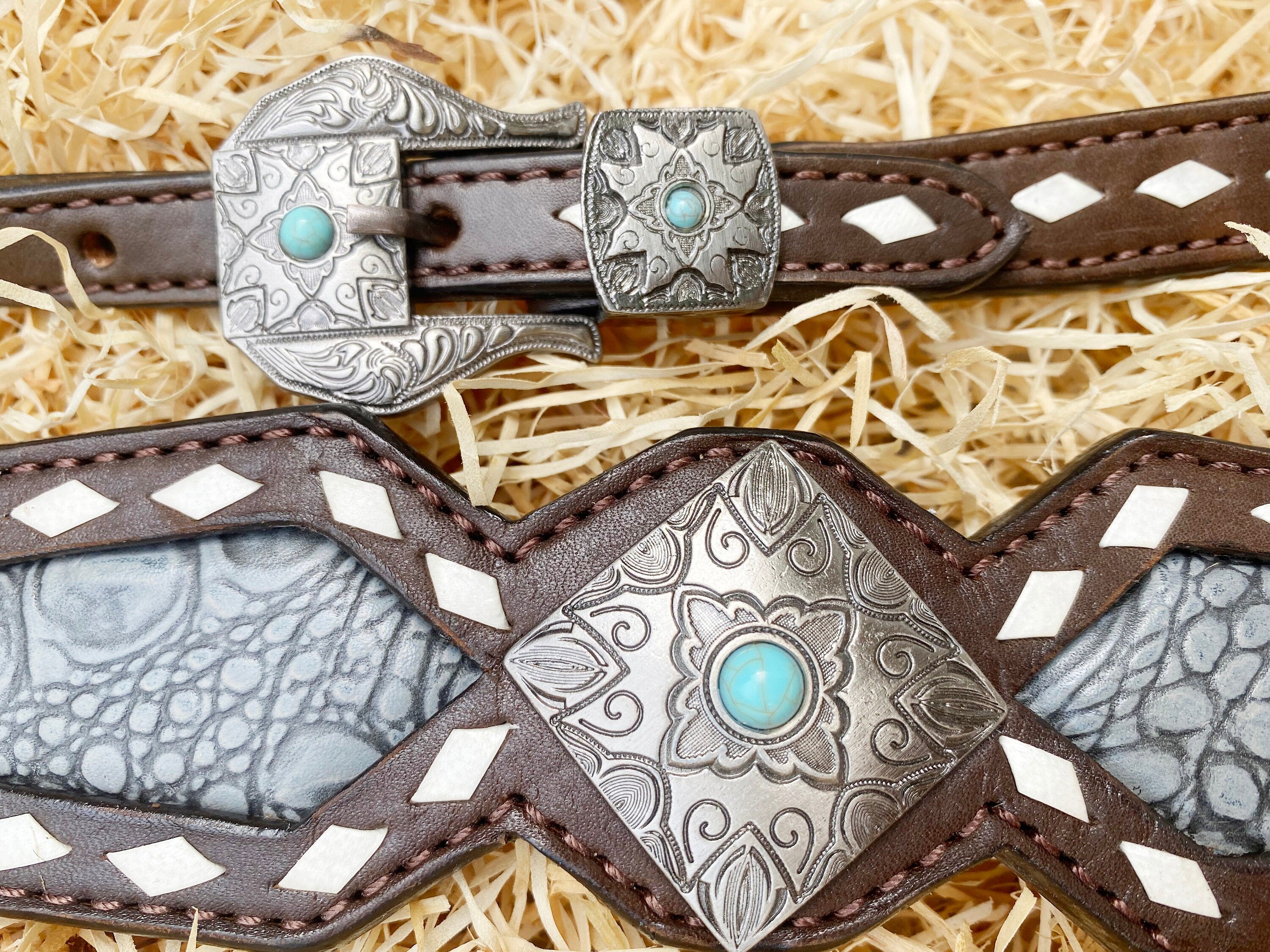 MOUSM Argentina Cow Leather Headstall & Breast Collar Set – Western Horse Tack Set Decorated with Rawhide Geometrical Grading and Grey Alligator Inlay, Antique Nickel & Steel Hardware