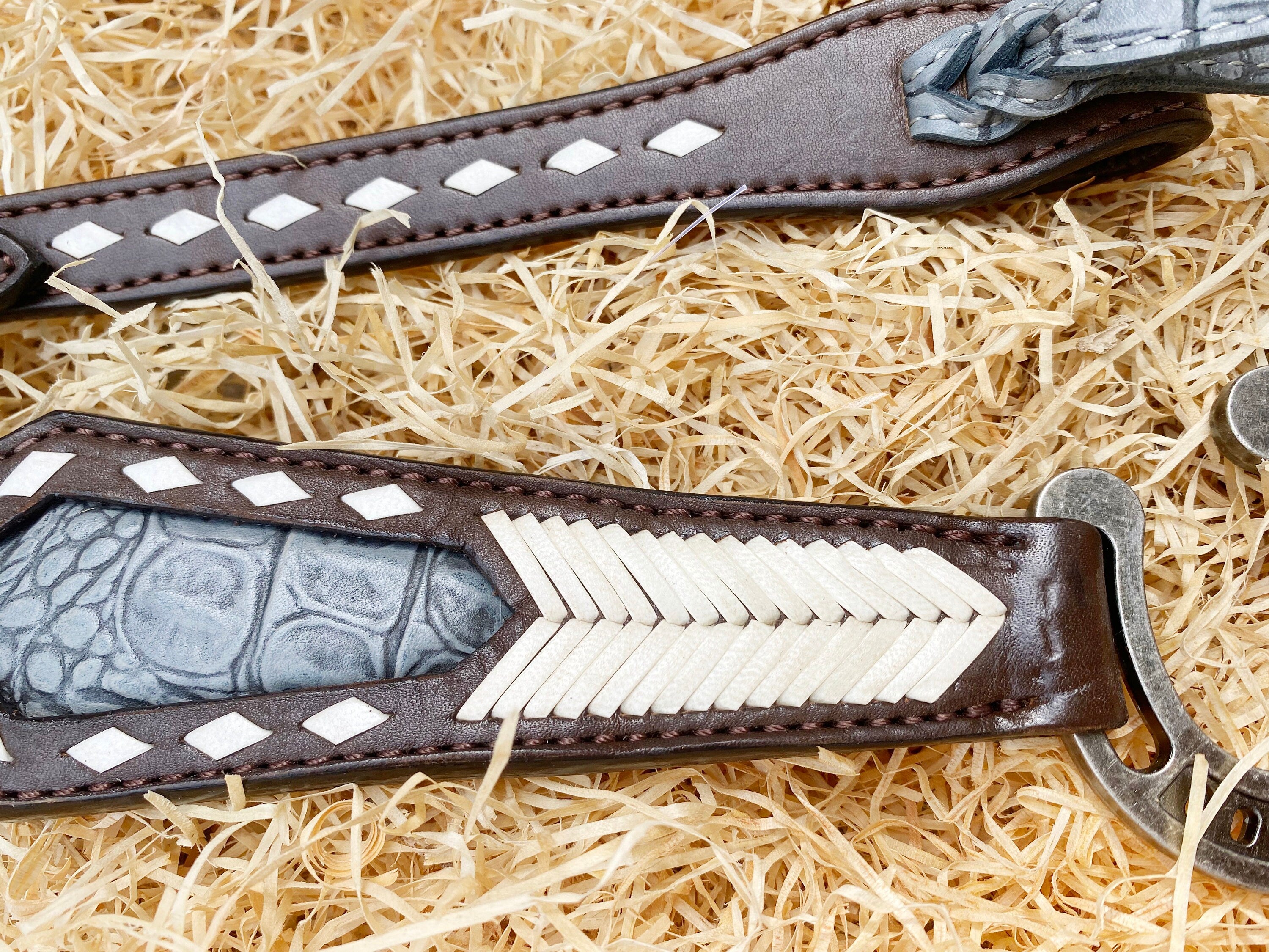 MOUSM Argentina Cow Leather Headstall & Breast Collar Set – Western Horse Tack Set Decorated with Rawhide Geometrical Grading and Grey Alligator Inlay, Antique Nickel & Steel Hardware