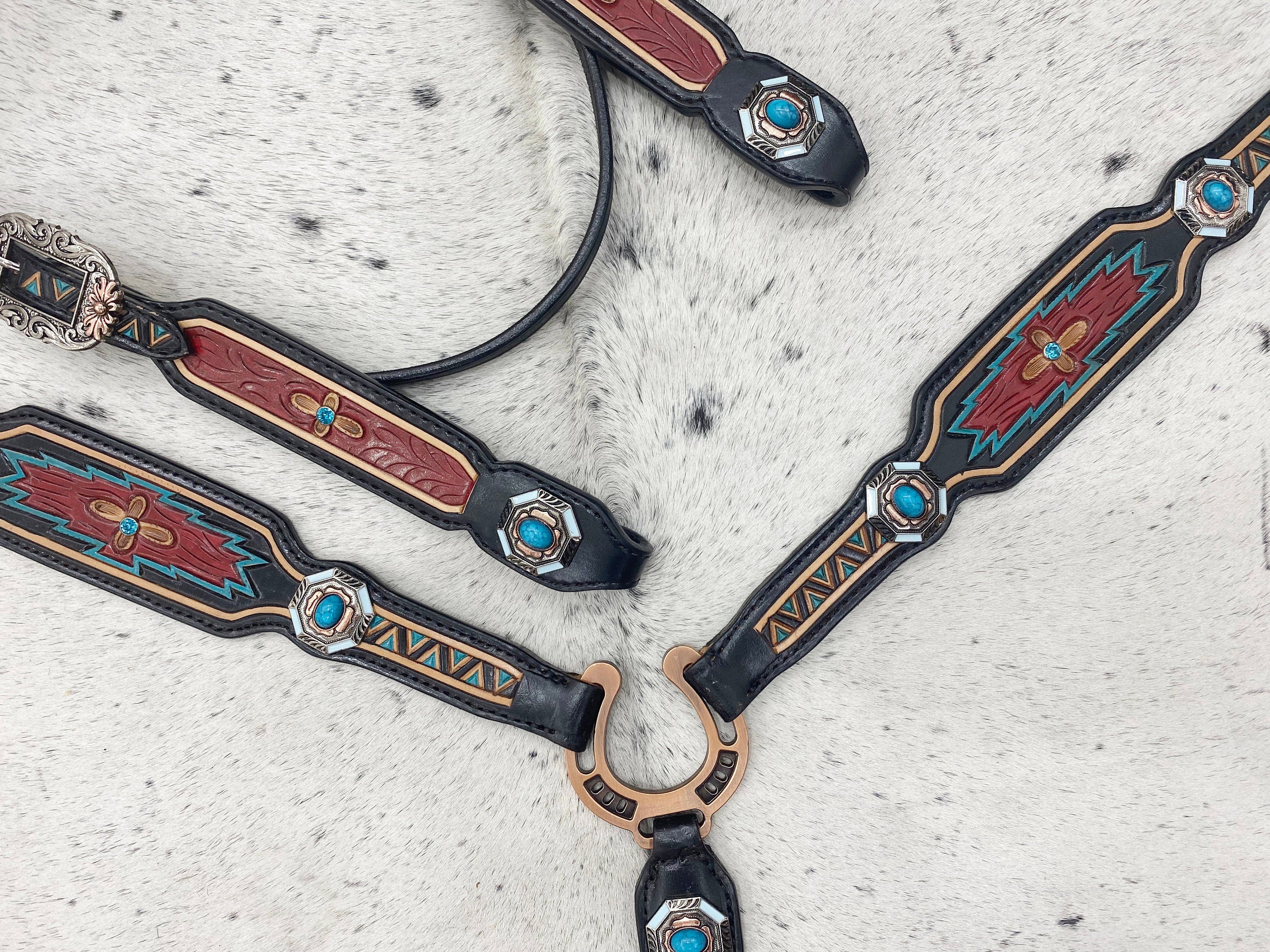 MOUSM Argentina Cow Leather Western Horse Tack Set – Browband Headstall & Breast Collar, Bronc Halter, Wither & Spur Straps, Decorated with Hand-Tooled Carving, Multicolor Conchos & Antique Copper Hardware