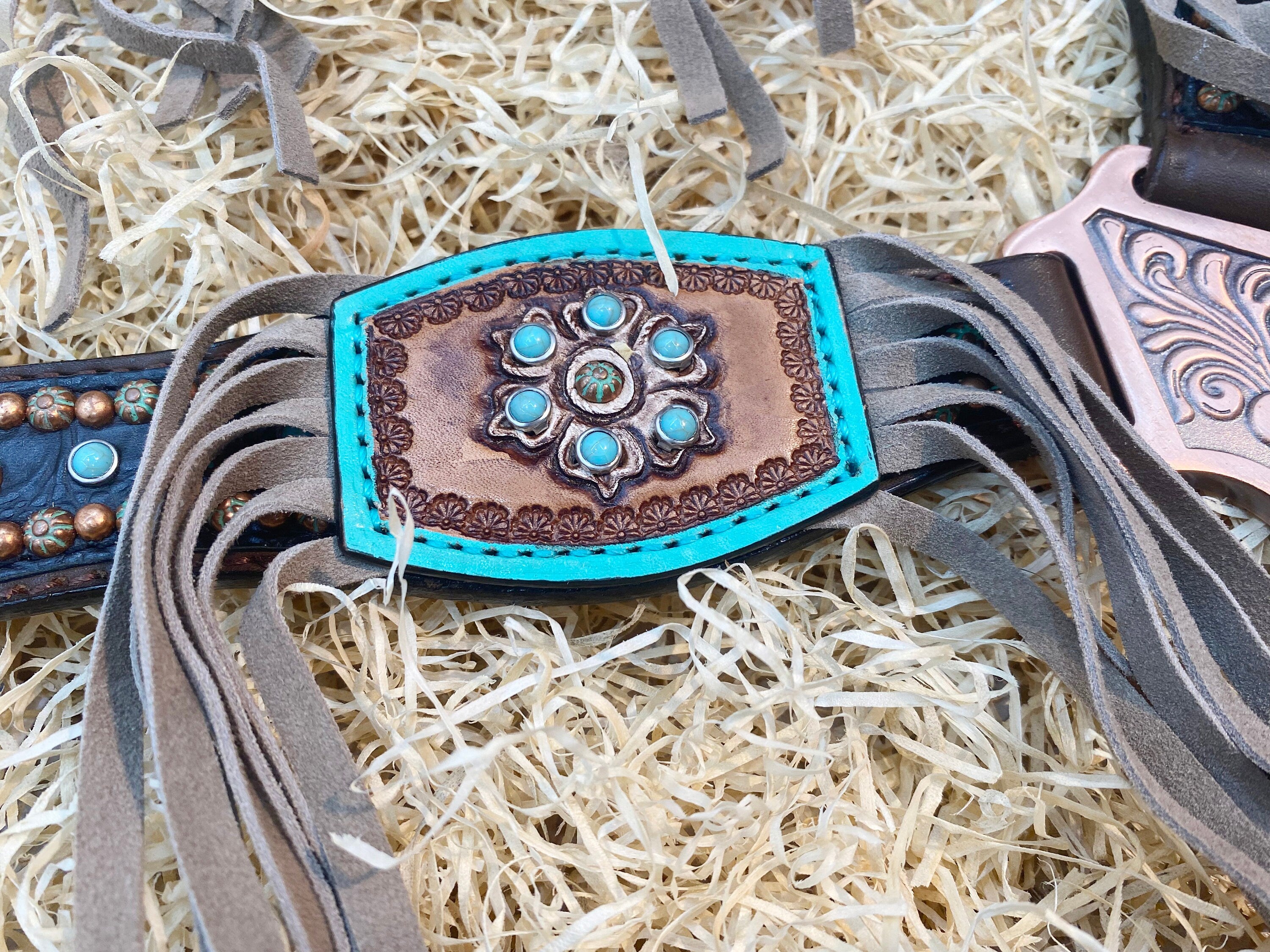 MOUSM Western Headstall & Breast Collar Set – Made with Argentina Cow Leather, Headstalls for Horses Decorated with Turquoise and Copper Studs, Carved Leather Patches with Beige Fringe