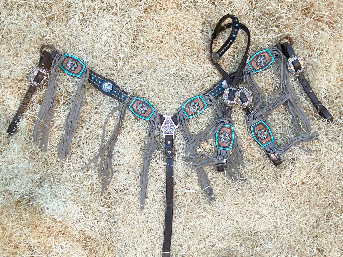 Carved Leather Patches with Beige Fringe Western Horse Tack Set