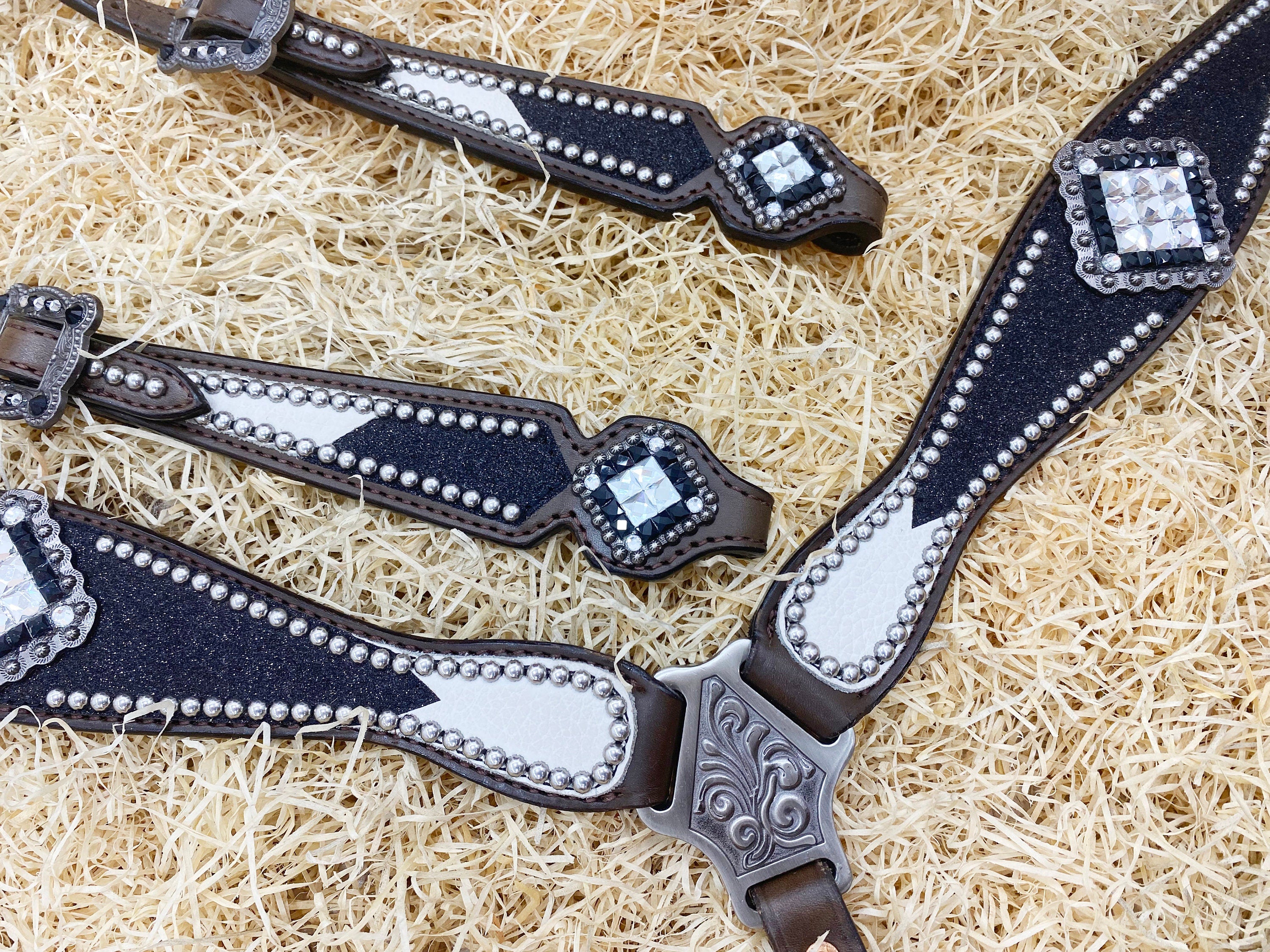 MOUSM Argentina Cow Leather Headstall & Breast Collar Set – Western Bridle with Black Glitter Print & Black-White Stones