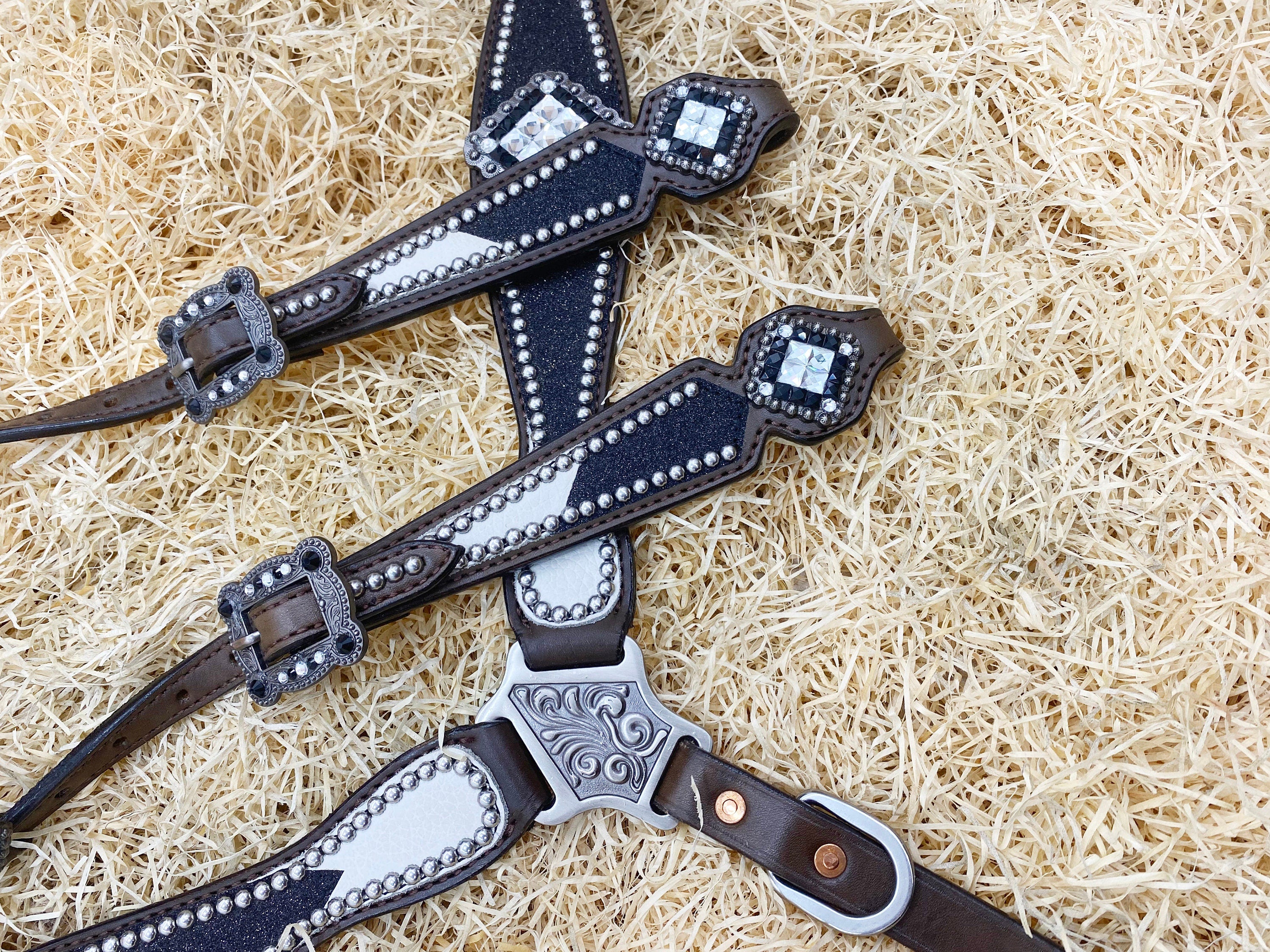MOUSM Argentina Cow Leather Headstall & Breast Collar Set – Western Bridle with Black Glitter Print & Black-White Stones