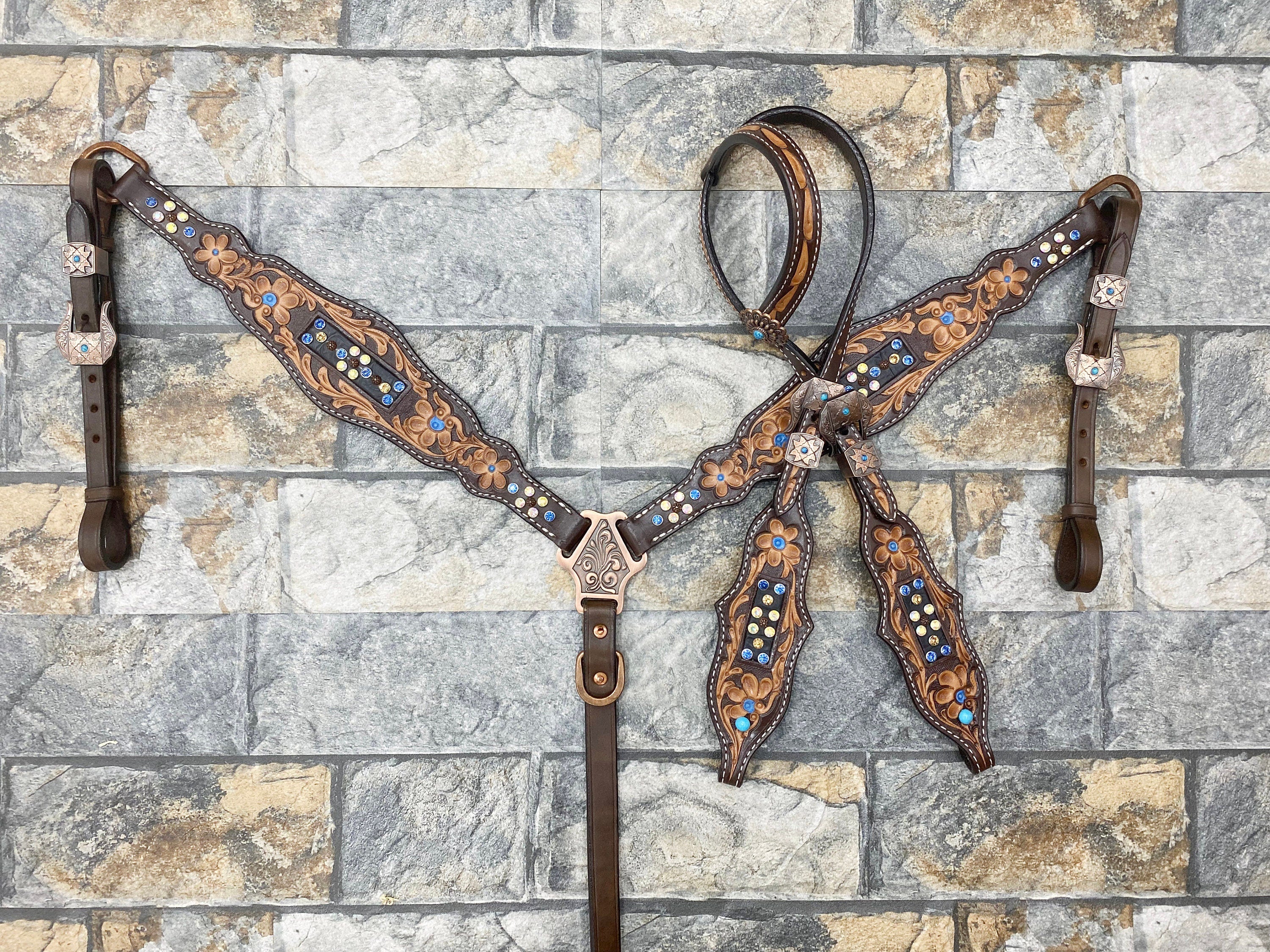 MOUSM Western Headstall & Breast Collar Set – Made with Argentina Cow Leather, Headstall for Horses Decorated with Flower Carving & Blue-White Rhinestones, Antique Copper Hardware