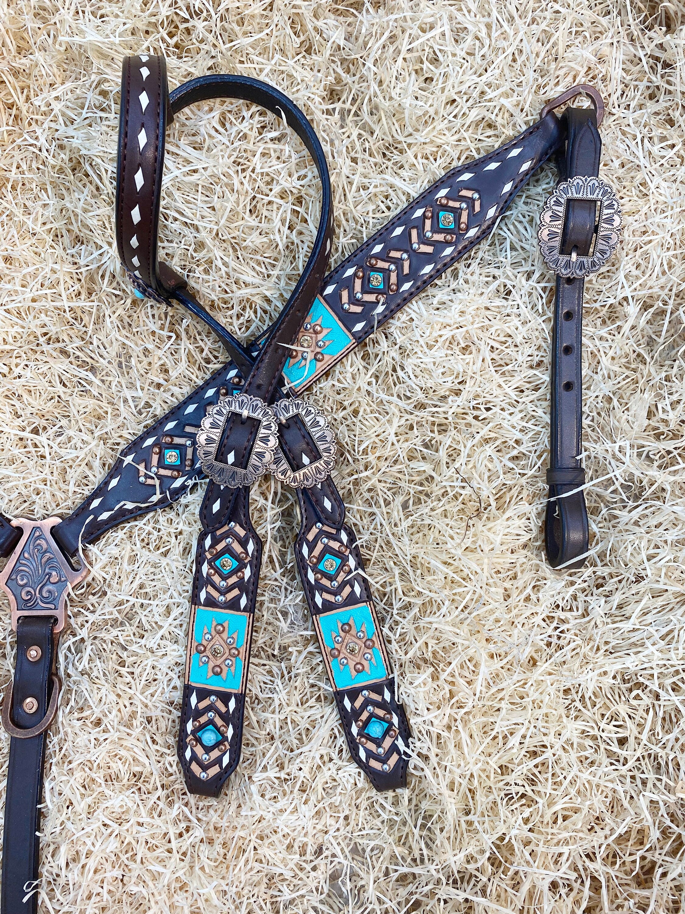 MOUSM Argentina Cow Leather Headstall & Breast Collar Set – Western Bridle Decorated with Aztec Tooling, White Buck Stitching
