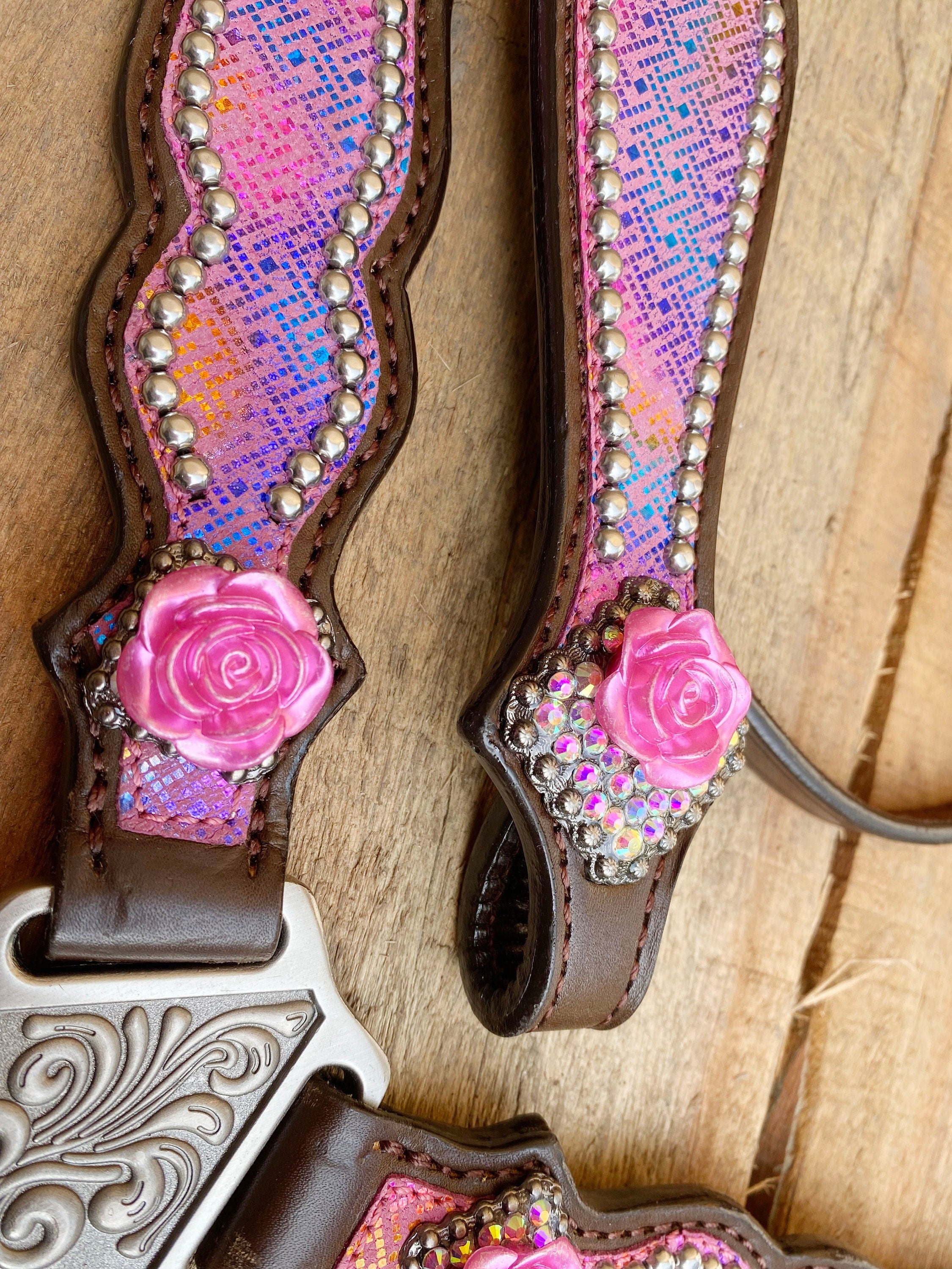 MOUSM Valentine’s Special Western Leather Browband Headstall & Breast Collar Set – Pink Purple Holographic Snake Print, Rose Conchos & Rhinestone Buckles