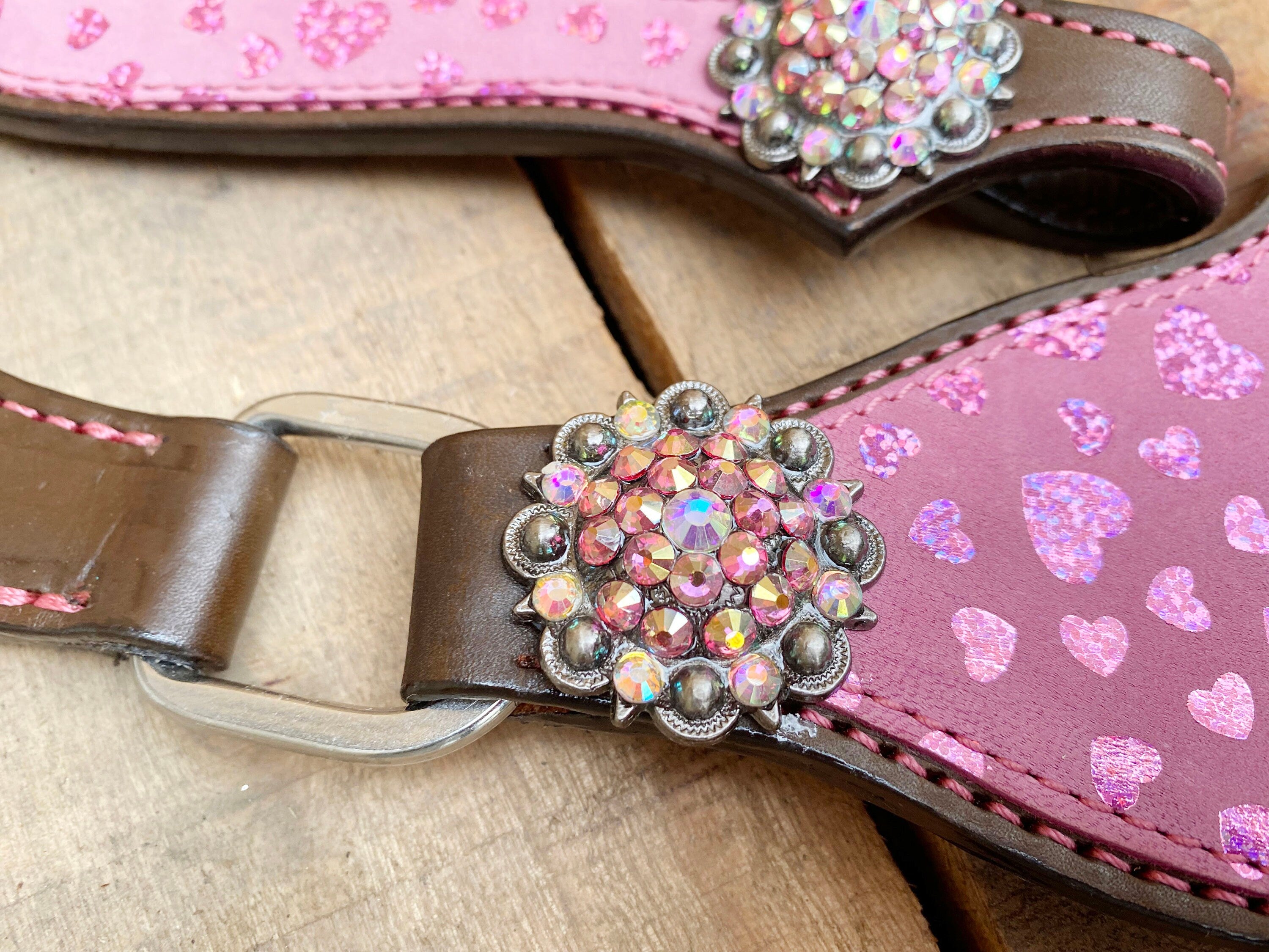 MOUSM Valentine’s Day Western Leather Headstall and Breast Collar Set – Printed Pink Heart Patch & Rhinestone Concho