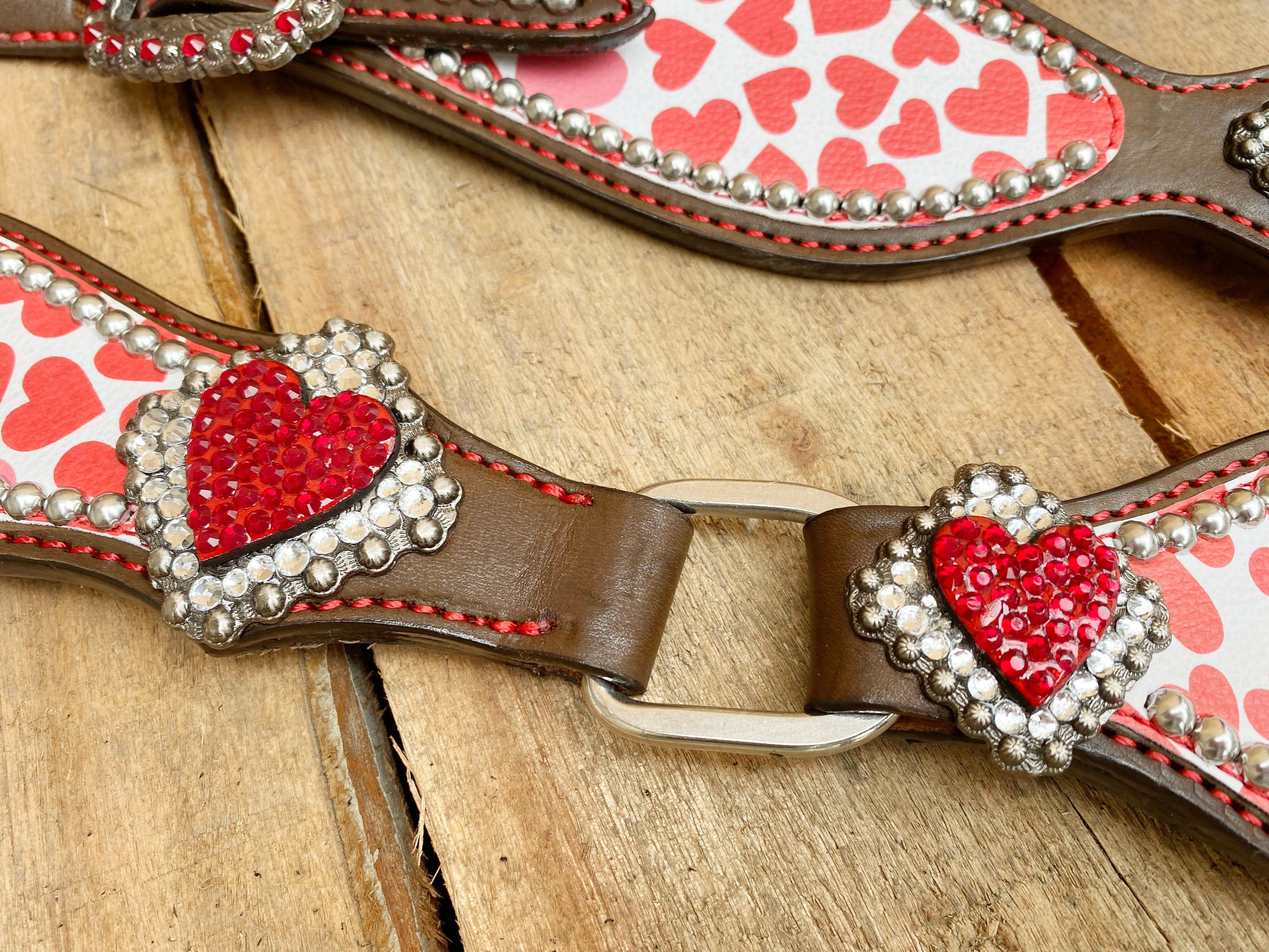 MOUSM Valentine Day Western Leather Headstall and Breast Collar Set – Printed Pink Heart Patch with Red Heart Concho, Perfect Valentine’s Gift