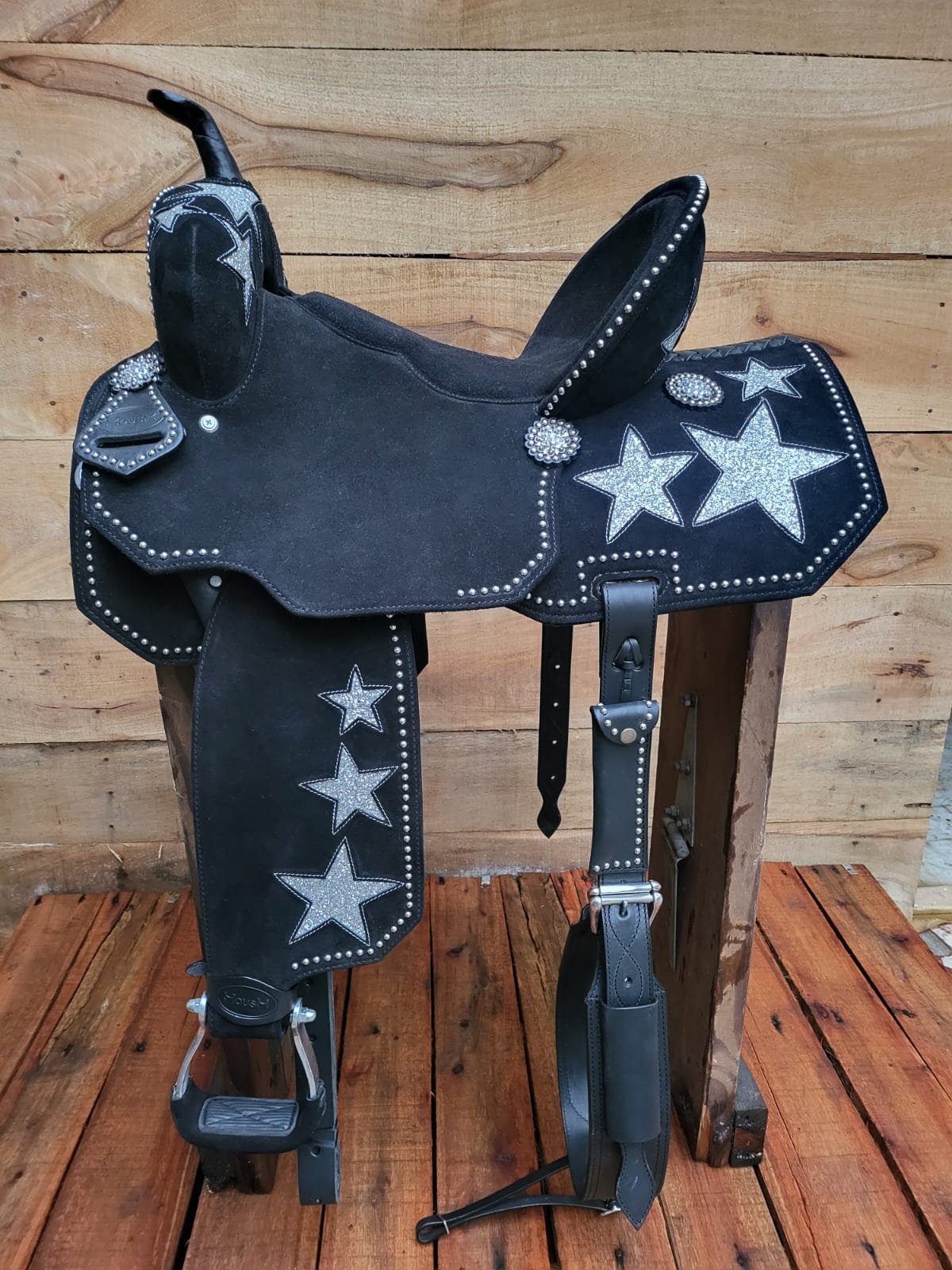 MOUSM Western Barrel Saddle - Built on a Rawhide Covered Fiber Tree, Saddle Made from Genuine Black Argentina Leather with Silver Star Glittered Patch, Available in 13"-17" Seat Options