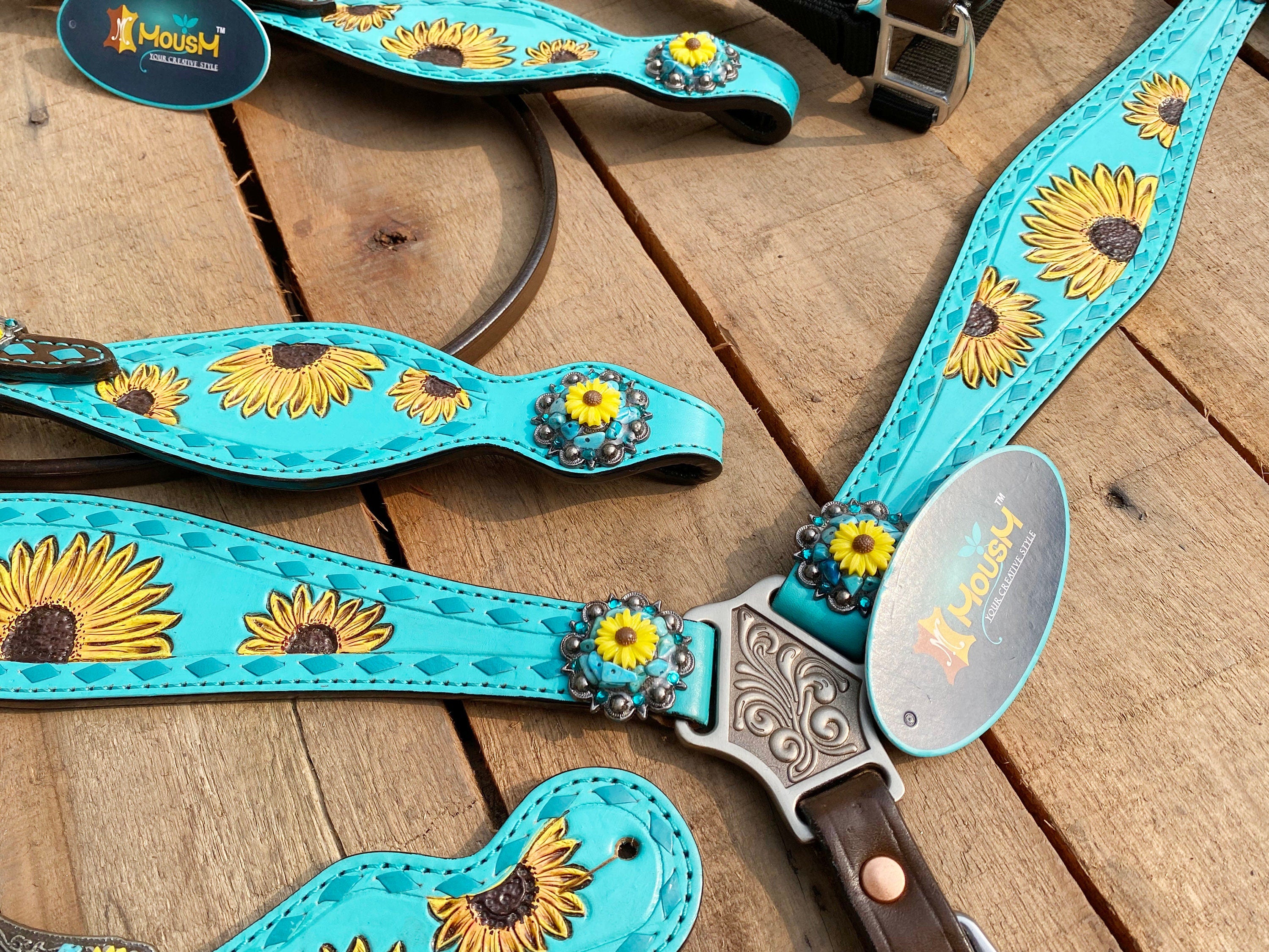 MOUSM Western Horse Tack Collection – Western Bridles and Headstalls Decorated Hand-Tooled Sunflower & Turquoise Concho Design
