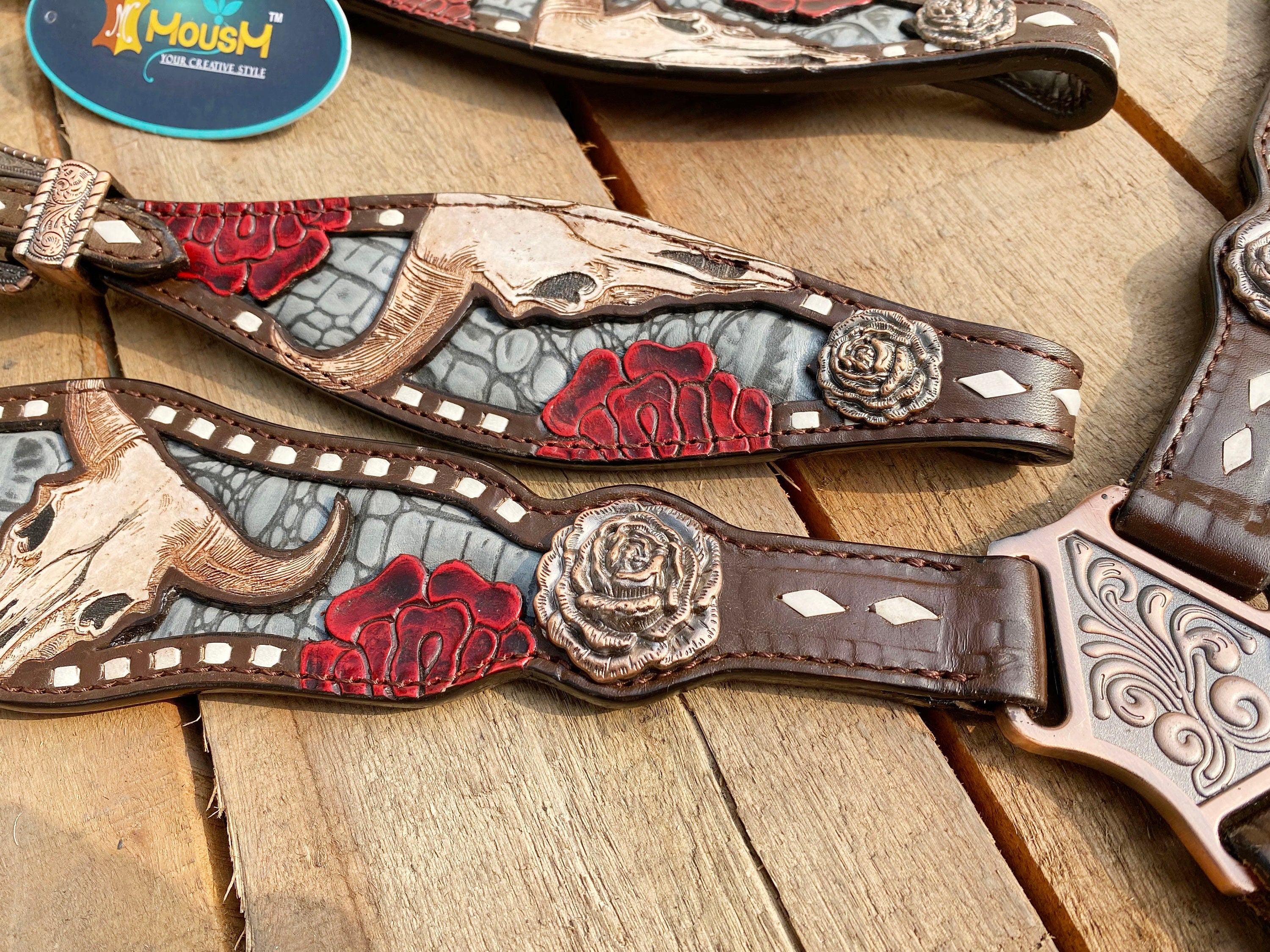 MOUSM Western Headstall and Breast Collar Tack Set for Horse - Decorated with Hand-Tooled Bull and Rose with Alligator Inlay