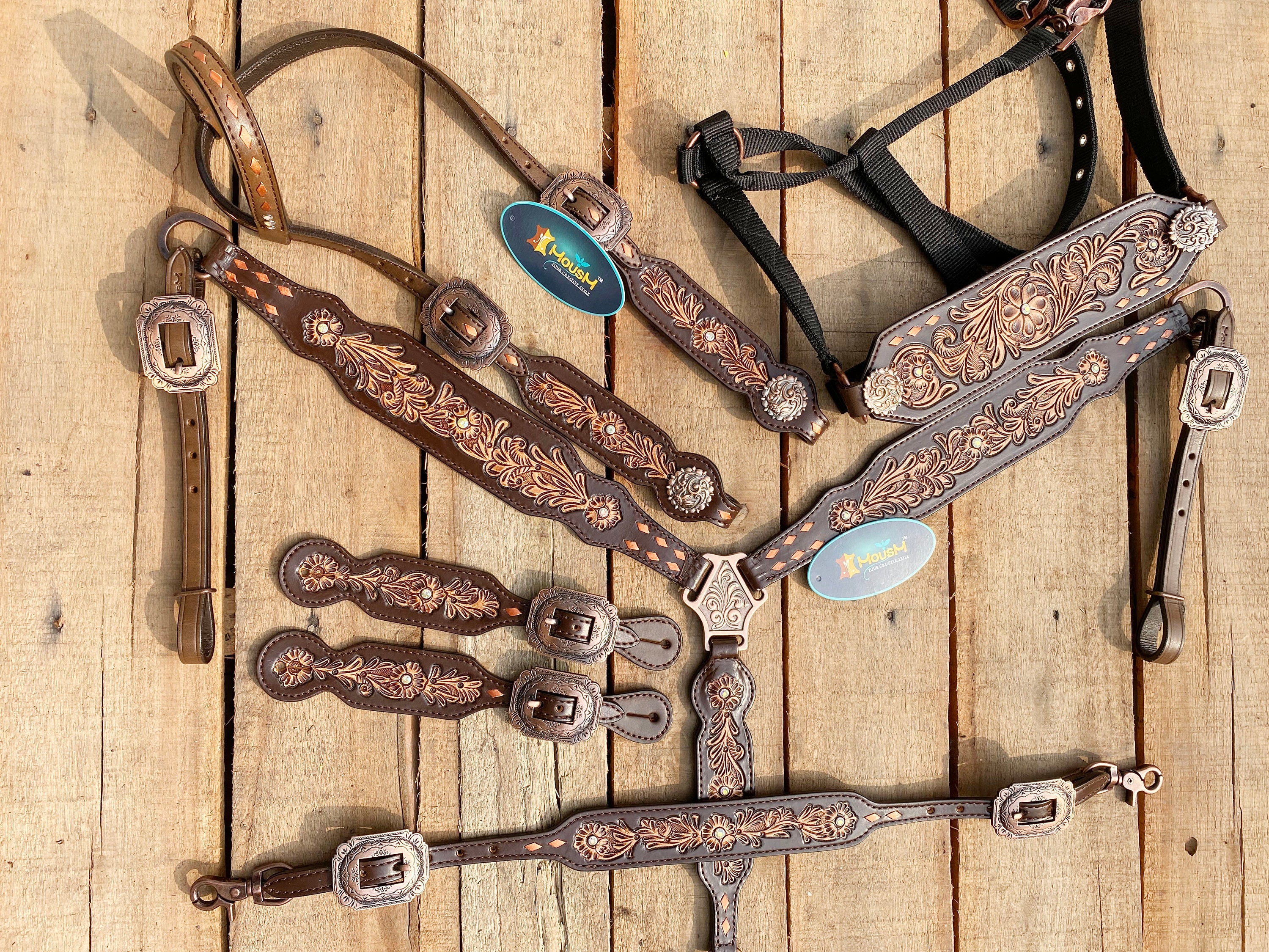 MOUSM Argentina Cow Leather Western Horse Tack Collection – Western Bridles and Headstalls Decorated with Flower Hand Craving Leaves, Beaded Accents & Conchos