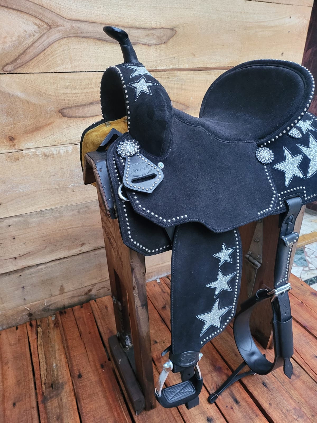 MOUSM Western Barrel Saddle - Built on a Rawhide Covered Fiber Tree, Saddle Made from Genuine Black Argentina Leather with Silver Star Glittered Patch, Available in 13"-17" Seat Options
