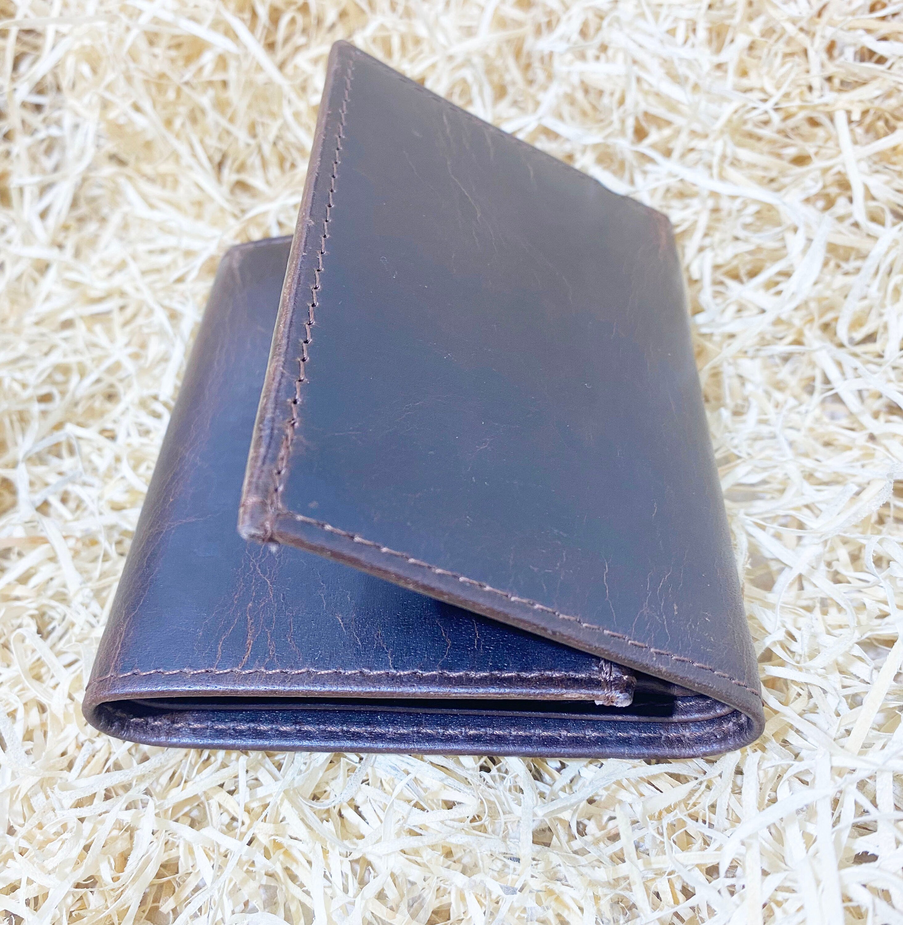 MOUSM Wallet Western Mens Leather Wallet for Men Argentina cow leather wallet Dark Brown Wax Leather wallet 3 Fold Organizer wallet