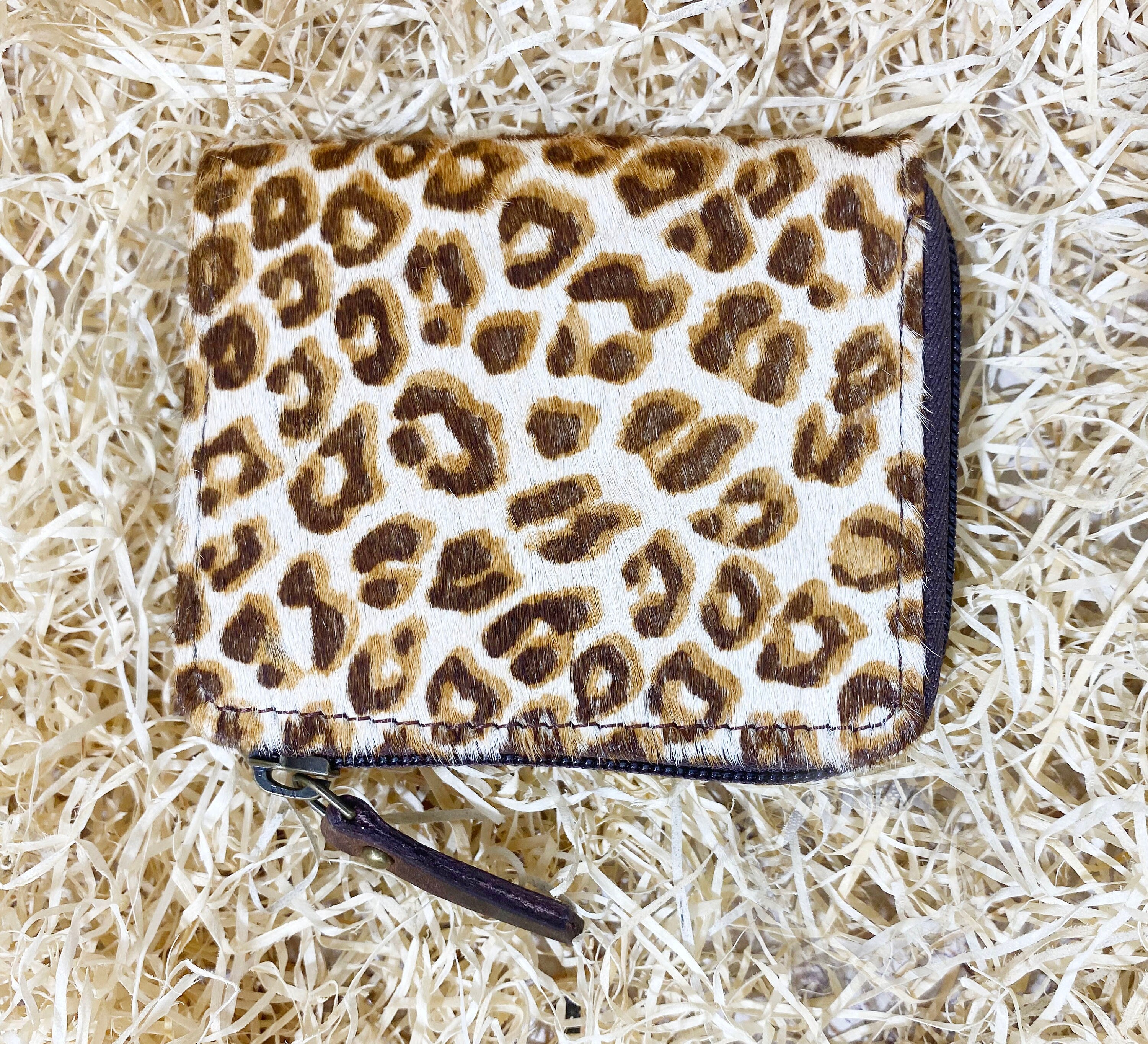 MOUSM Wallet Western Mens Leather Wallet for Men cowhide Leoper print wallet Full zipper closer wallet