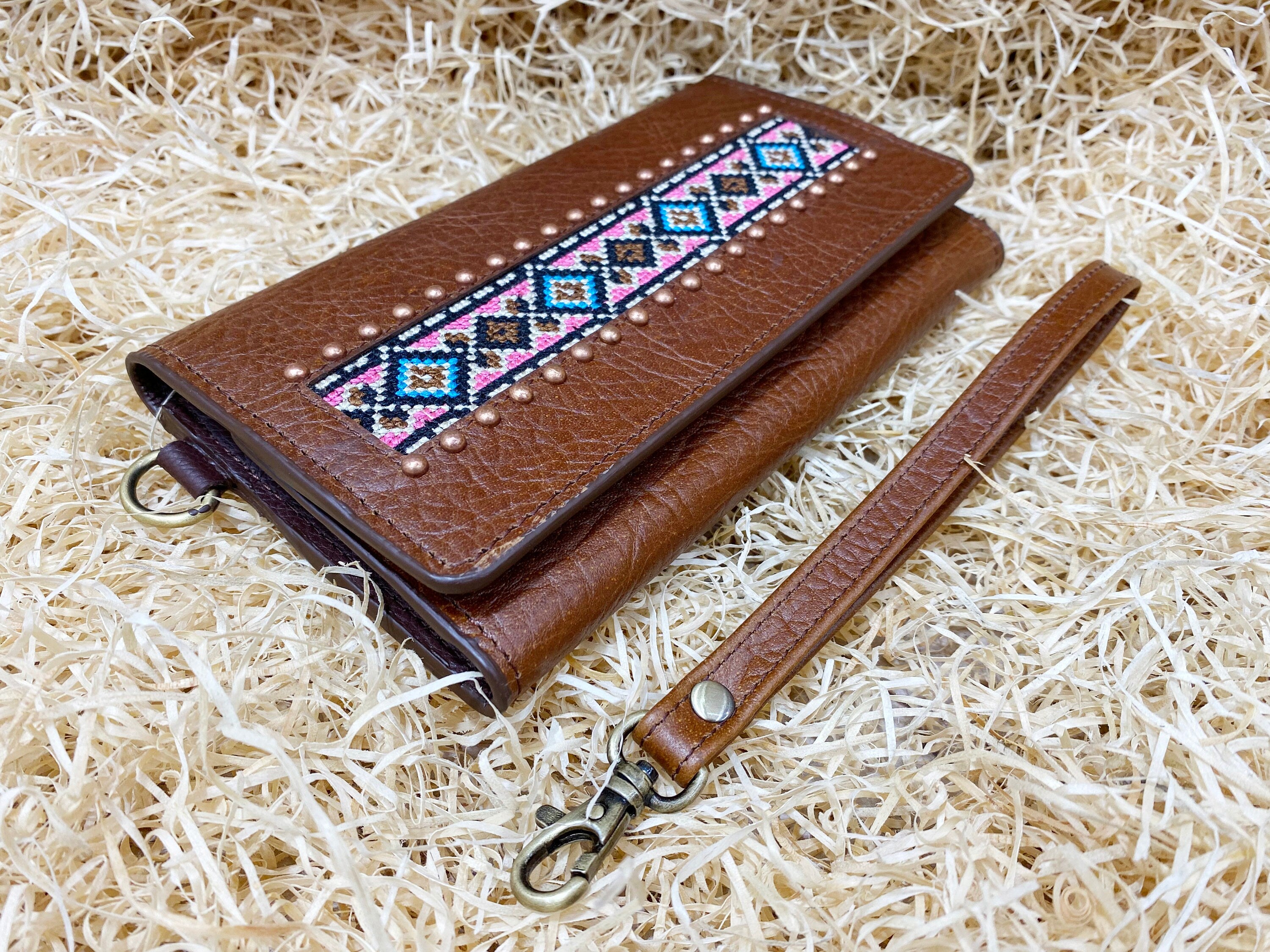 ladies clutch bag comes with Aztec embroidery overlay with copper studs Western leather clutch bag Evening clutch bag Party clutch bag MOUSM