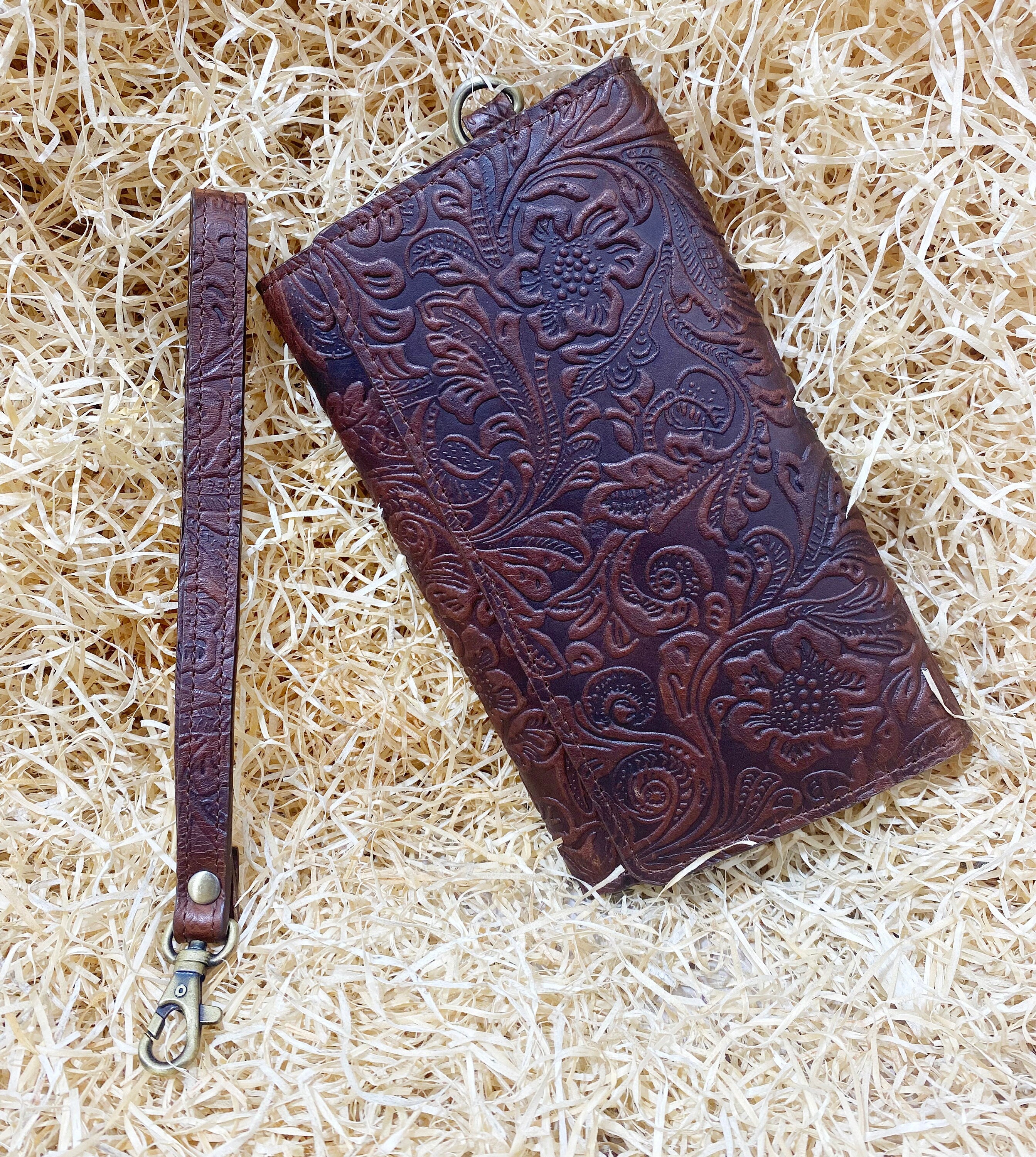 ladies clutch bag comes with Flower embossed leather. Western Ladies hand clutch bag | Premium leather clutch bag by Mousm