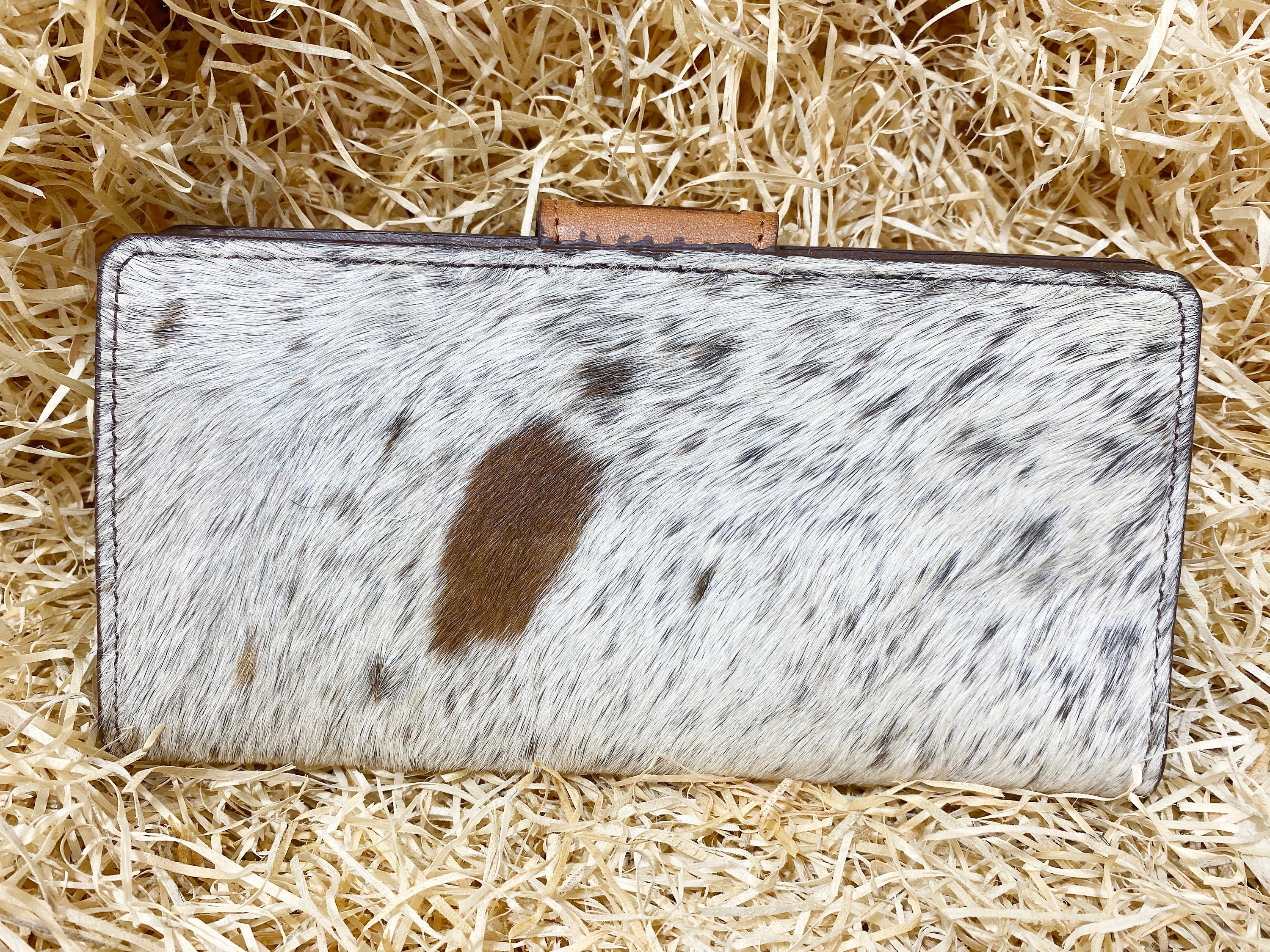 ladies clutch bag with Oak Fruit carving. Western Ladies hand clutch bag | Premium leather clutch bag by Mousm