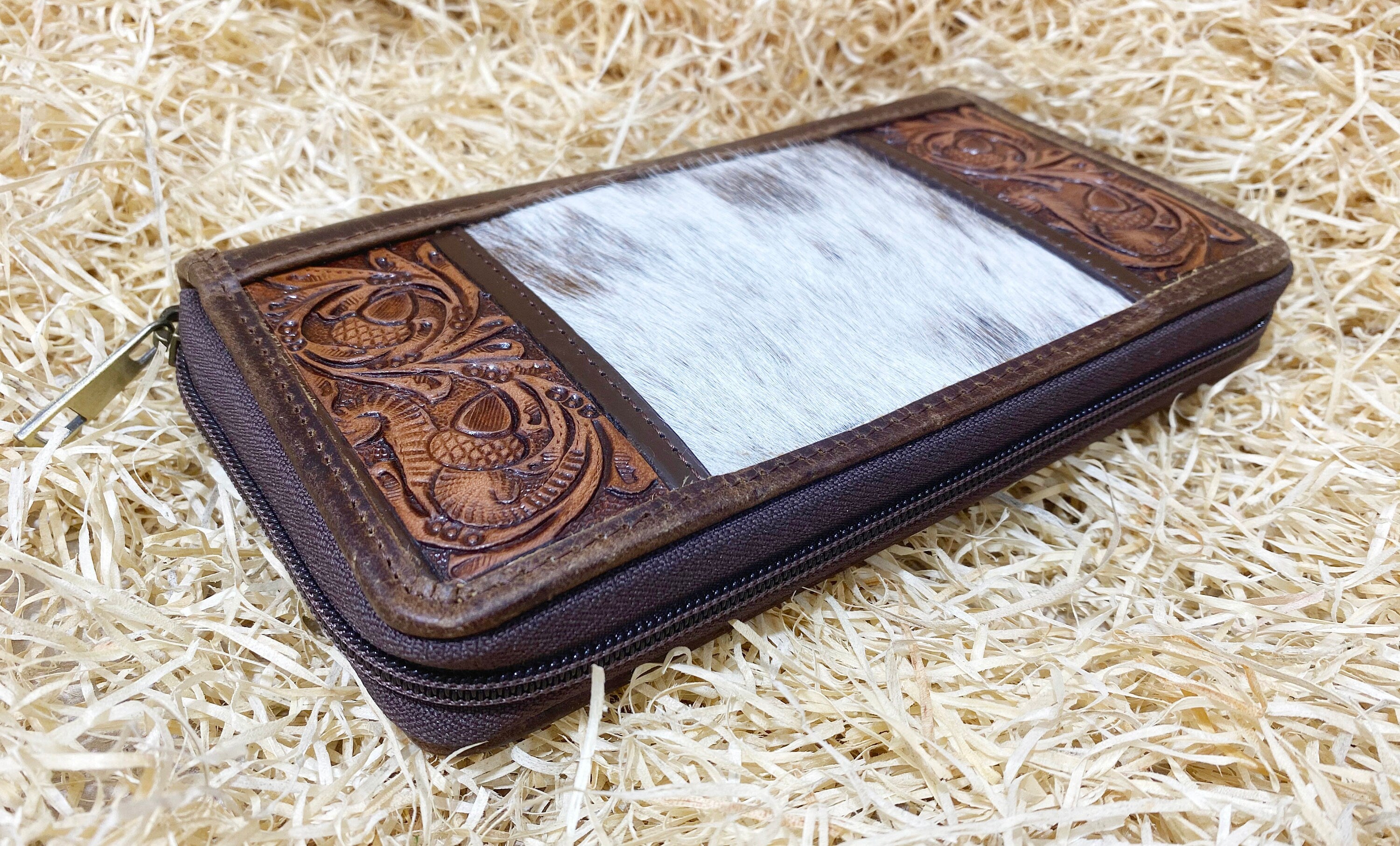 ladies clutch bag comes with Oka fruit carving. Western Ladies hand clutch bag | Premium leather clutch bag by Mousm