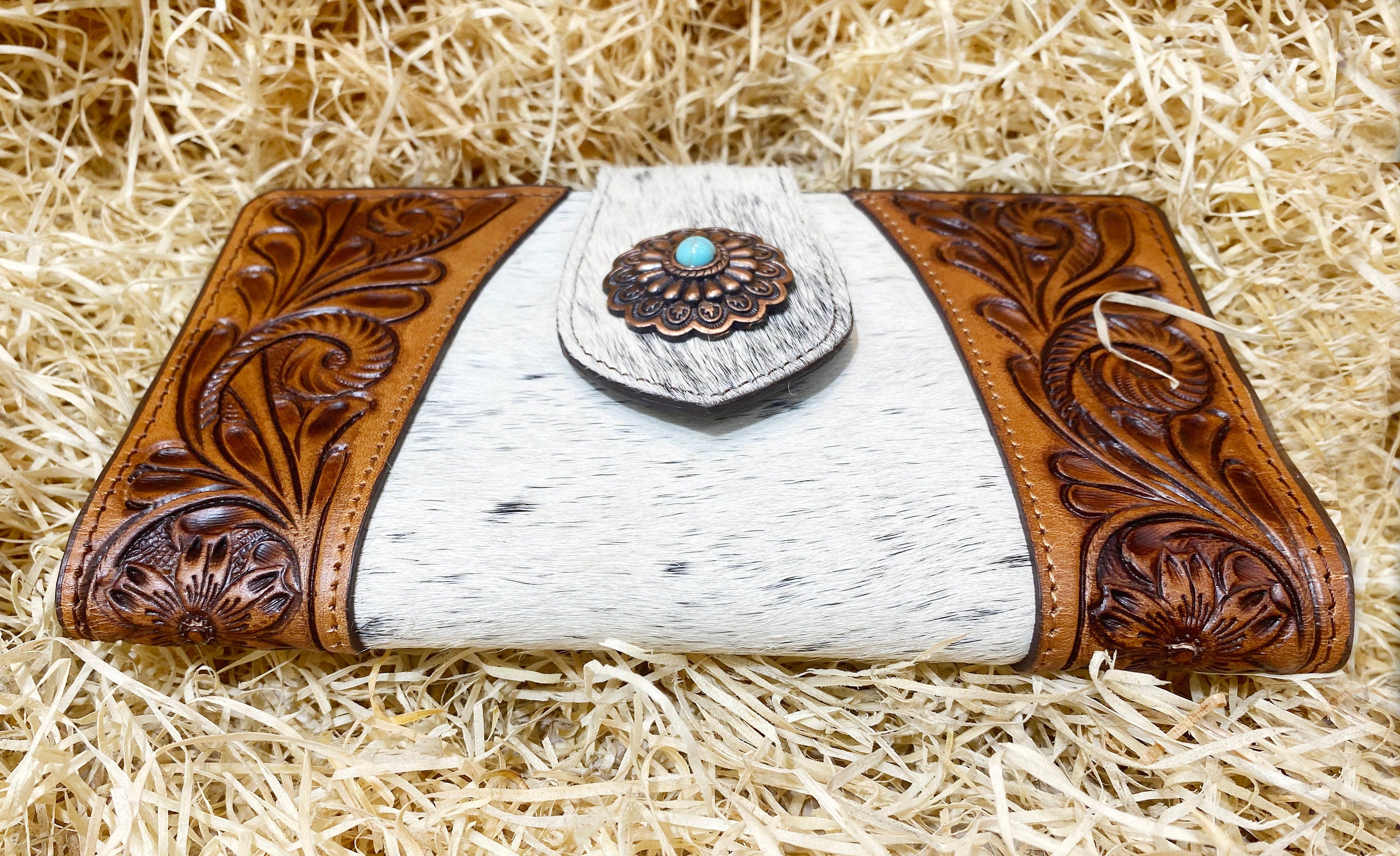 ladies clutch bag comes with leather hand carving patches. Western Ladies hand clutch bag | Premium leather clutch bag by Mousm