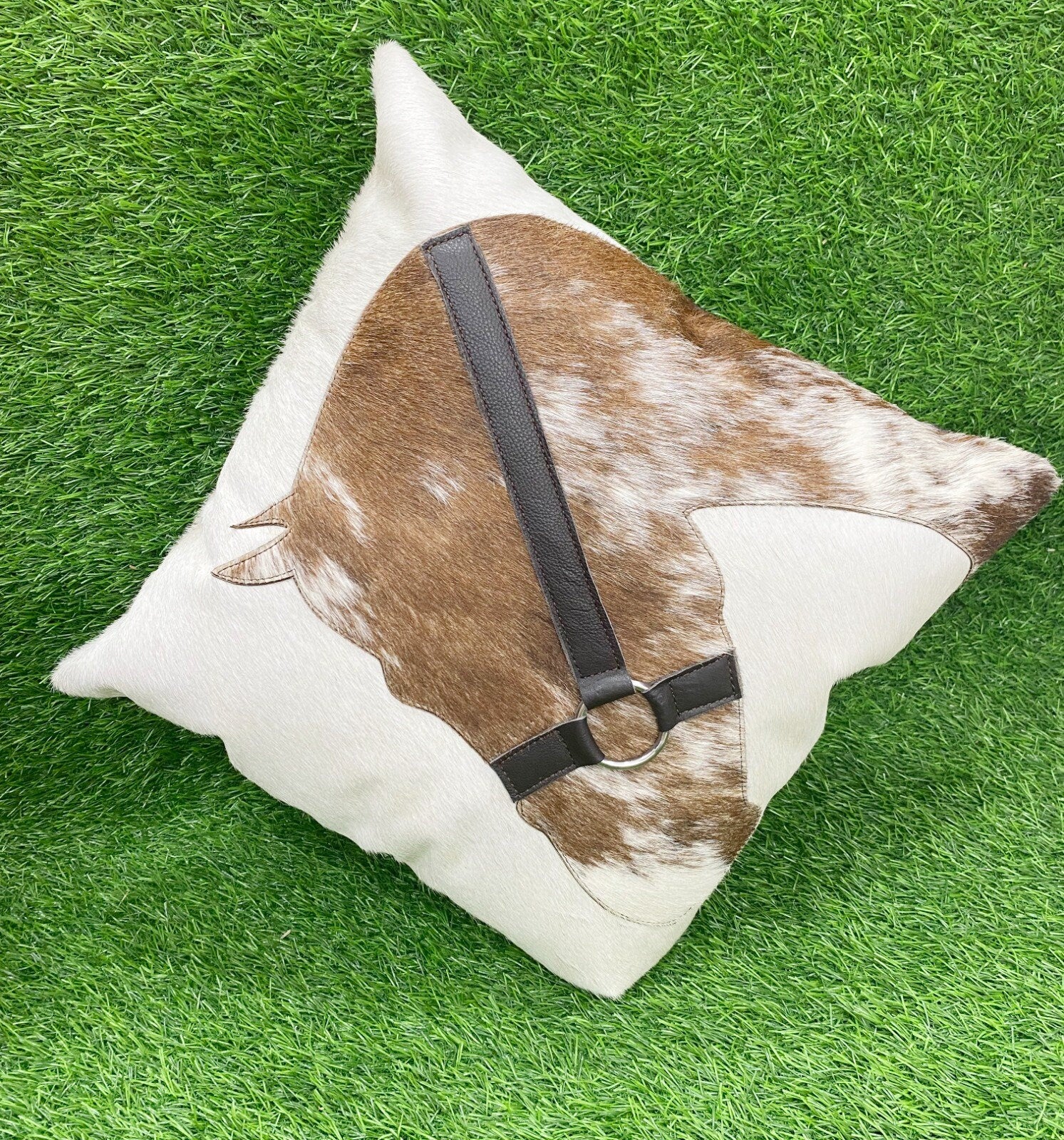 Leather pillow cover 18"X18" engraved horse face with Real leather head. Leather cushion covers sets for Christmas decor by Mousm
