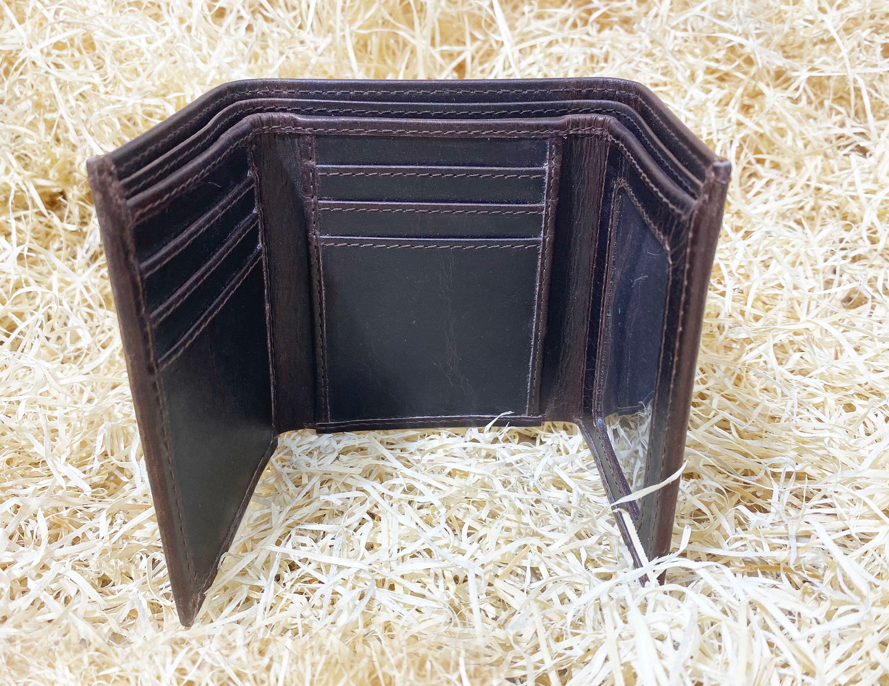 MOUSM Wallet Western Mens Leather Wallet for Men Argentina cow leather wallet Dark Brown Wax Leather wallet 3 Fold Organizer wallet