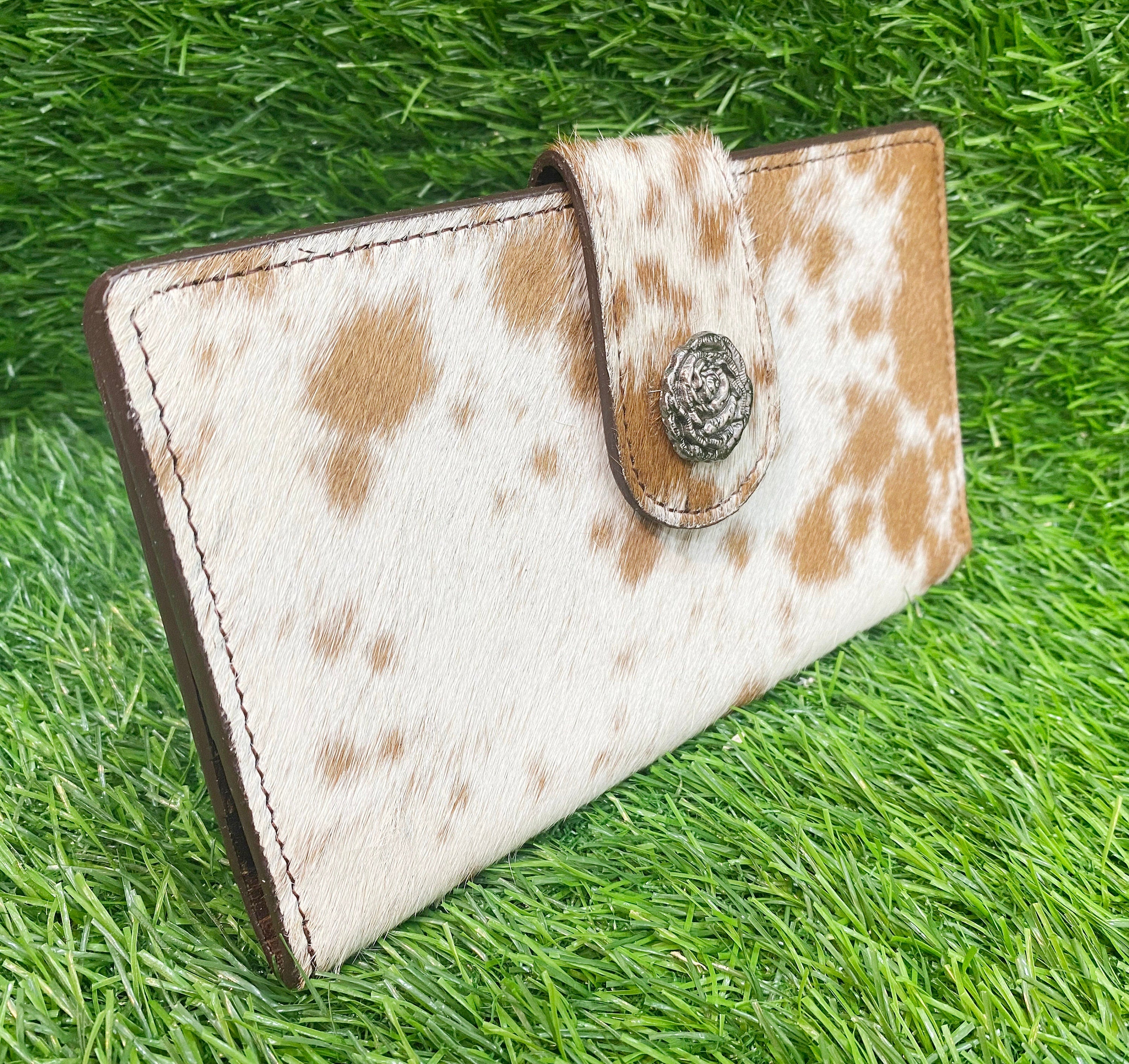 MOUSM Ladies Clutch Bag – Natural Hair-On Cowhide with Silver Rose Concho, Handmade Distressed Leather Party & Evening Wallet for Women with Magnetic Closure