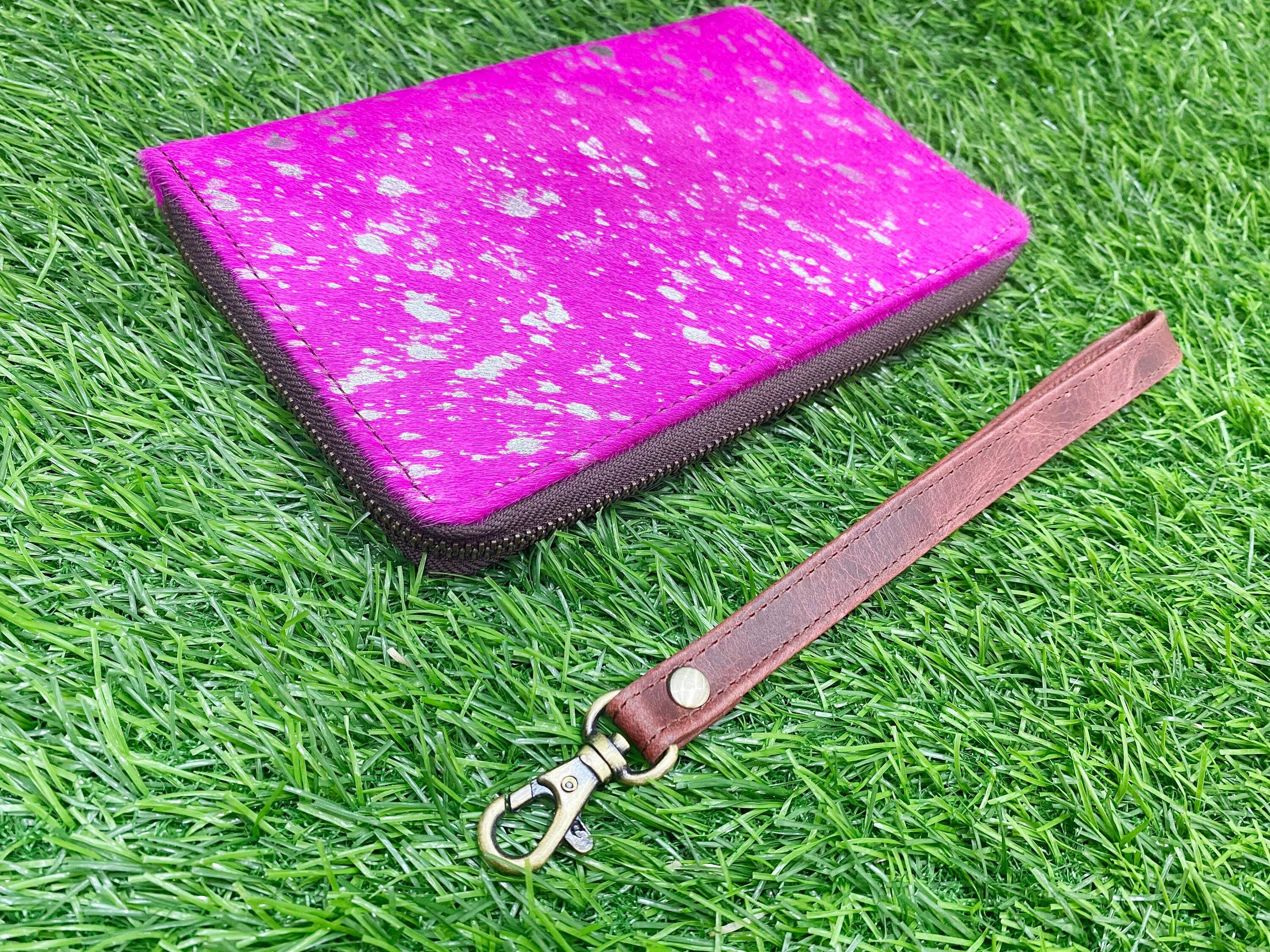 MOUSM Ladies Clutch Bag – Natural Cowhide with Pink Metallic Acid Wash, Handmade Leather Evening & Party Clutch for Women with Zipper Closure