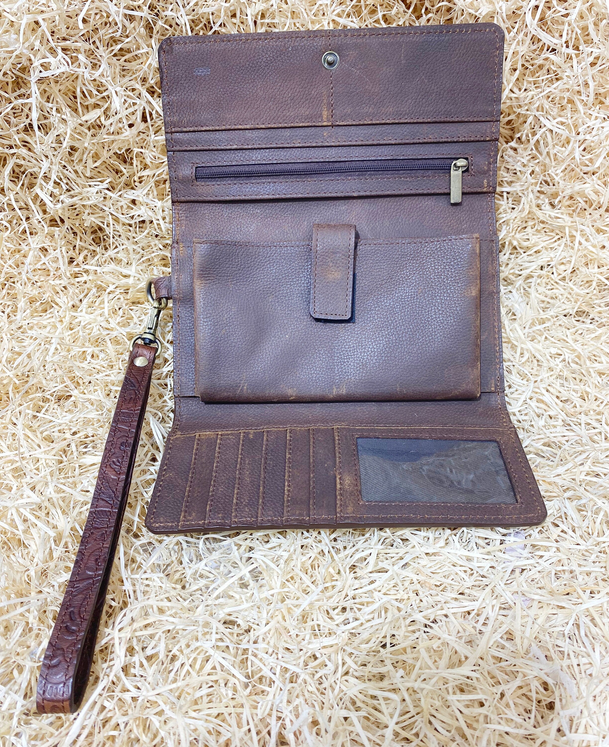 ladies clutch bag comes with Flower embossed leather. Western Ladies hand clutch bag | Premium leather clutch bag by Mousm