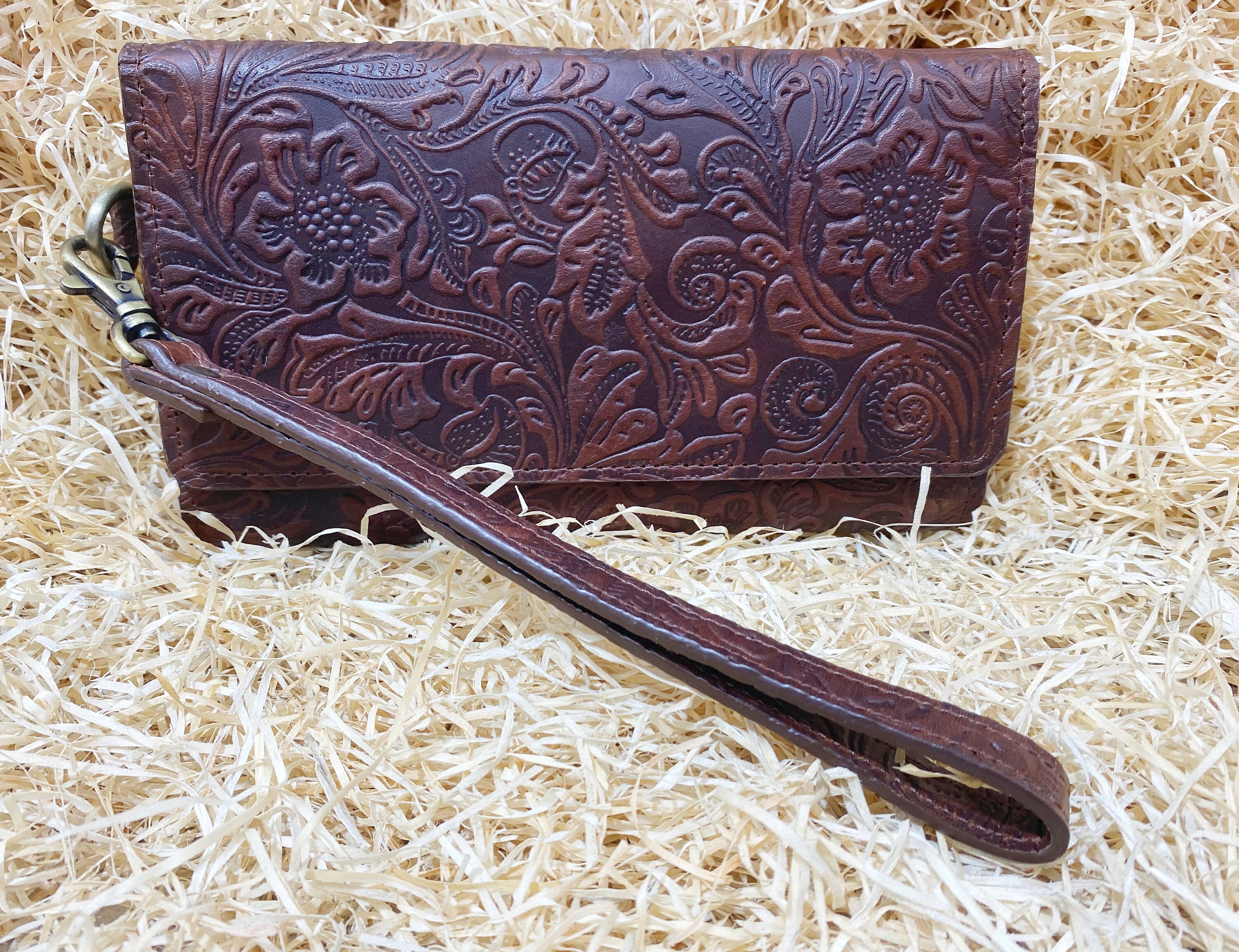 ladies clutch bag comes with Flower embossed leather. Western Ladies hand clutch bag | Premium leather clutch bag by Mousm