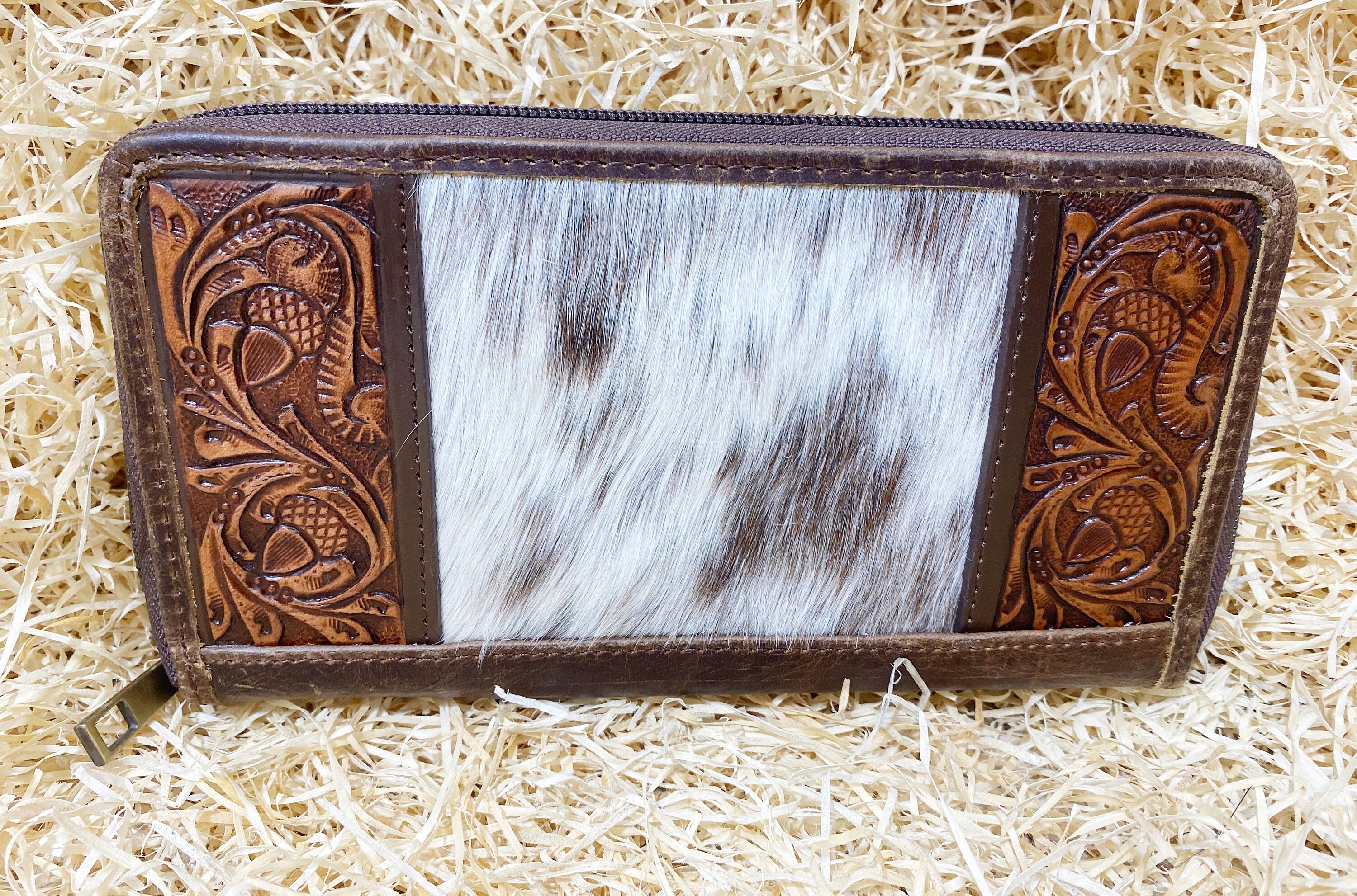 ladies clutch bag comes with Oka fruit carving. Western Ladies hand clutch bag | Premium leather clutch bag by Mousm