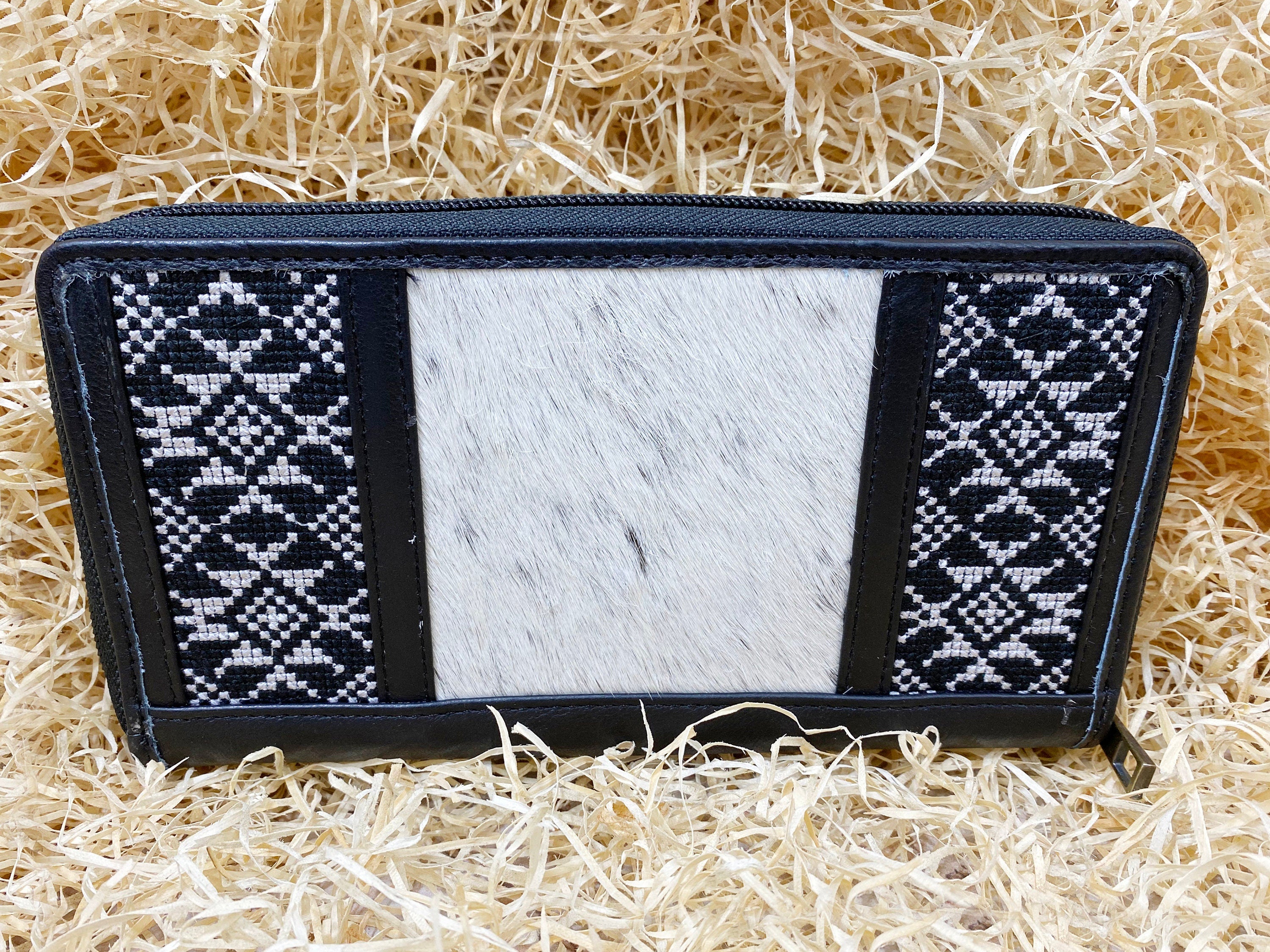 Ladies clutch bag comes with geometrical Black & White embroidery Western leather clutch bag Evening clutch bag party clutch bag by MOUSM