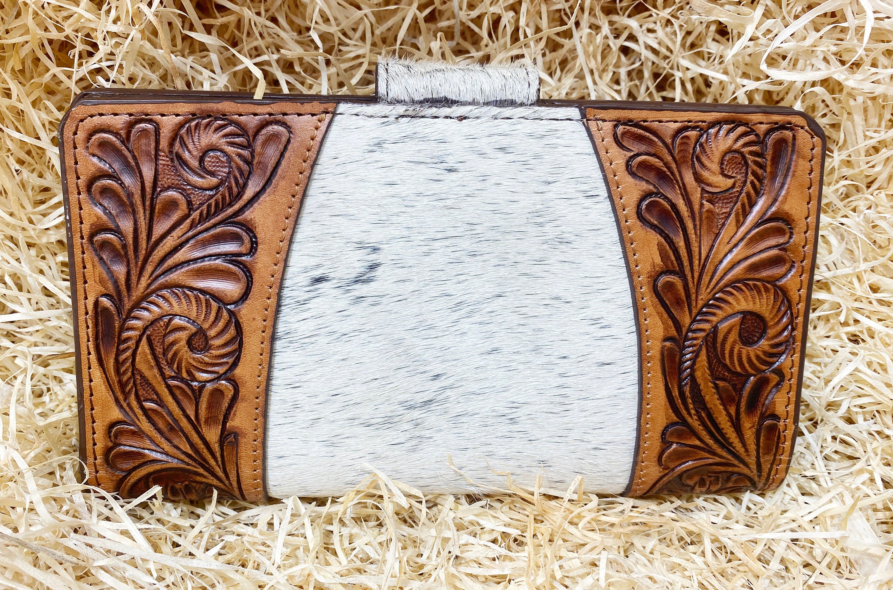 ladies clutch bag comes with leather hand carving patches. Western Ladies hand clutch bag | Premium leather clutch bag by Mousm