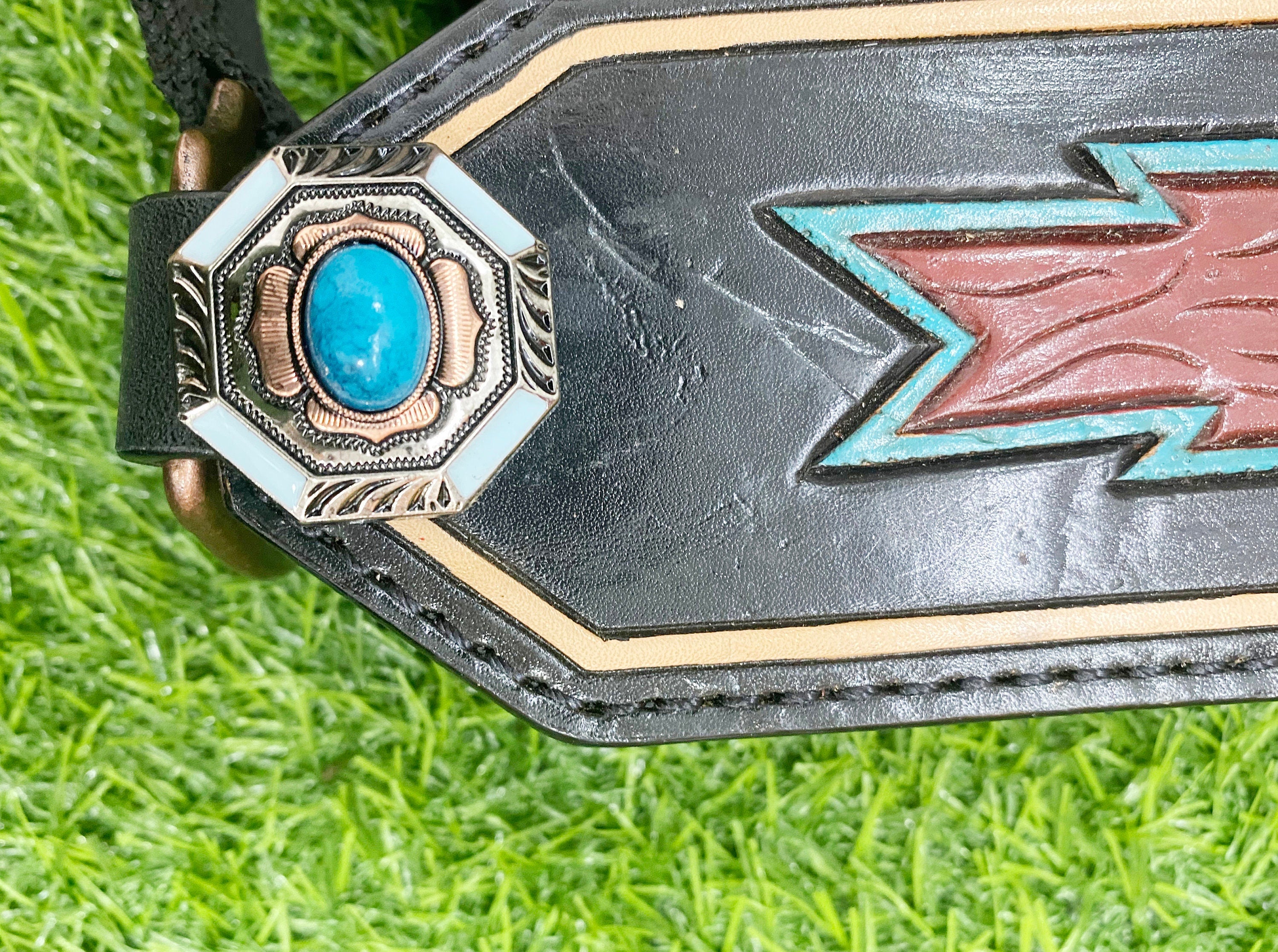 MOUSM Western Bronc Halter – Argentina Cow Leather Halter for Horse Decorated with Hand-Painted Geometrical Carving, Antique Copper Hardware