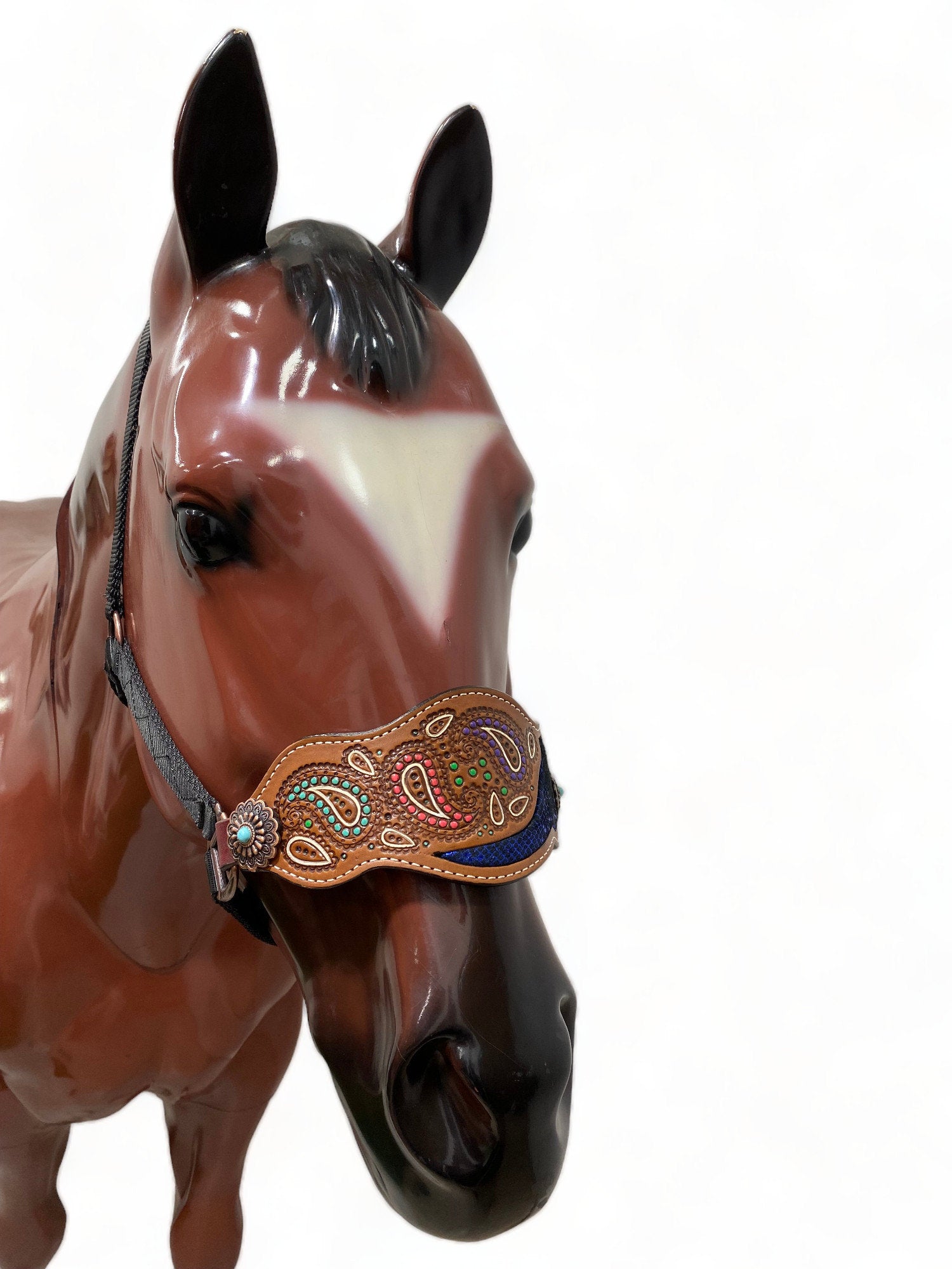 MOUSM Argentina Cow Leather Bronc Halter - Western Horse Halter Decorated with Paisley Carving with Royal Blue Snake Skin-Textured Pattern Inlay