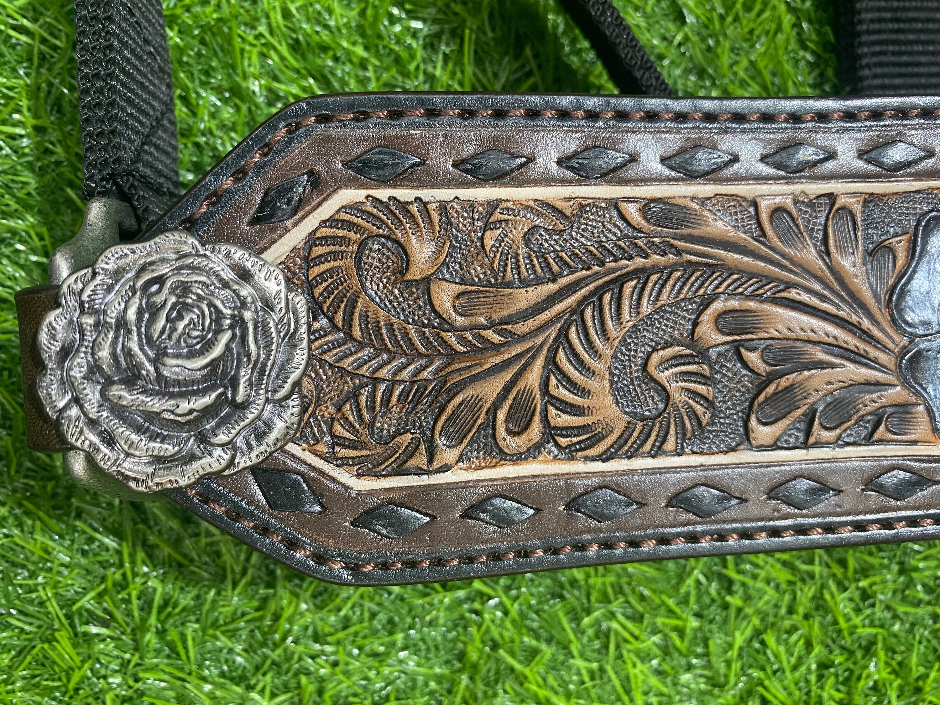 MOUSM Western Bronc Halter – Argentina Cow Leather Halter for Horse Decorated with Black Buck Stitching, Rose Carving on Center with Rose Carved Conchos, Antique Nickel Hardware