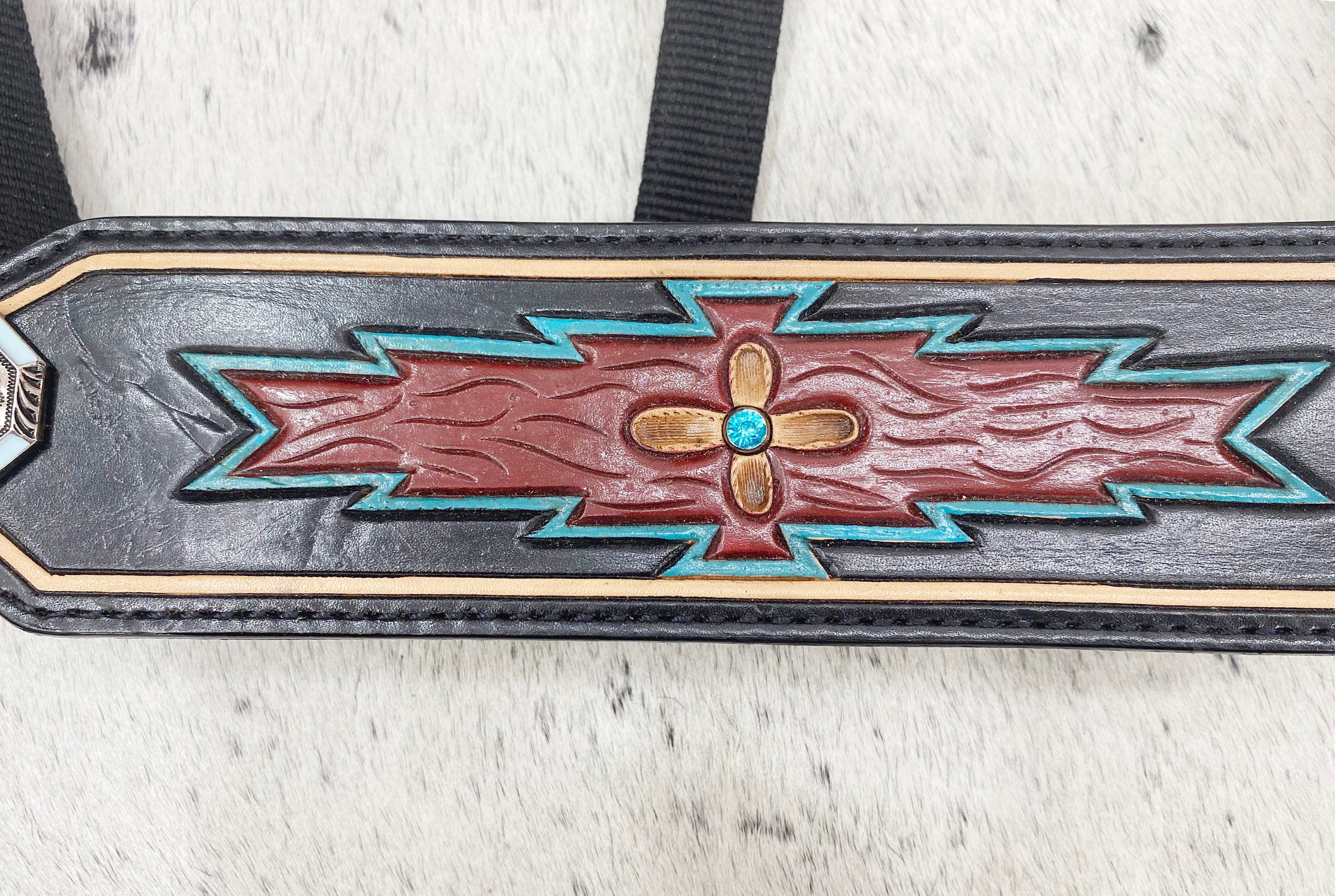 MOUSM Western Bronc Halter – Argentina Cow Leather Halter for Horse Decorated with Hand-Painted Geometrical Carving, Antique Copper Hardware