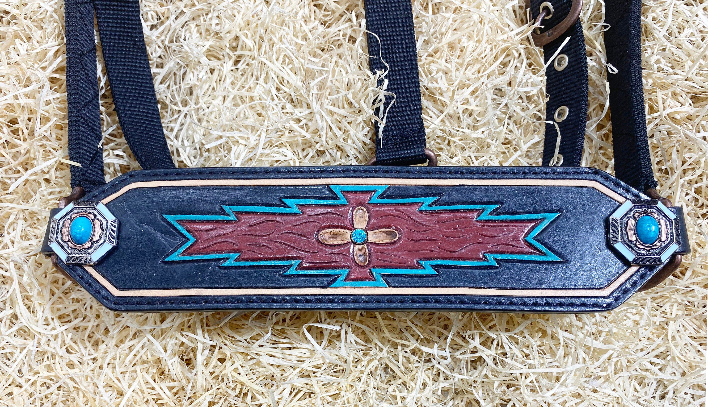 MOUSM Western Bronc Halter – Argentina Cow Leather Halter for Horse Decorated with Hand-Painted Geometrical Carving, Antique Copper Hardware