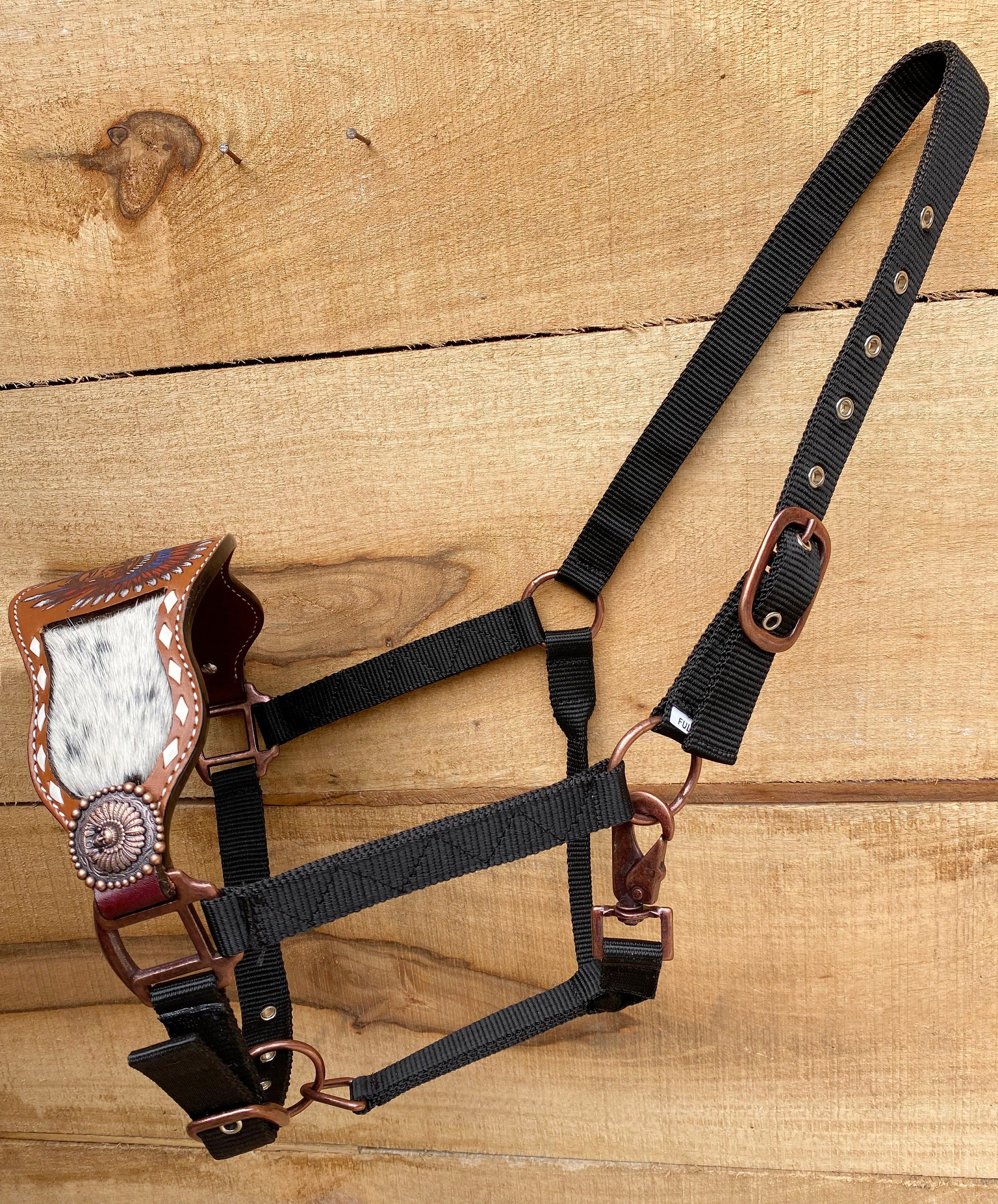 MOUSM Western Bronc Halter – Argentina Cow Leather Halter for Horse Decorated with Red Chief Engraving & Hand Painting with Red Chief Conchos, Cowhide Inlay
