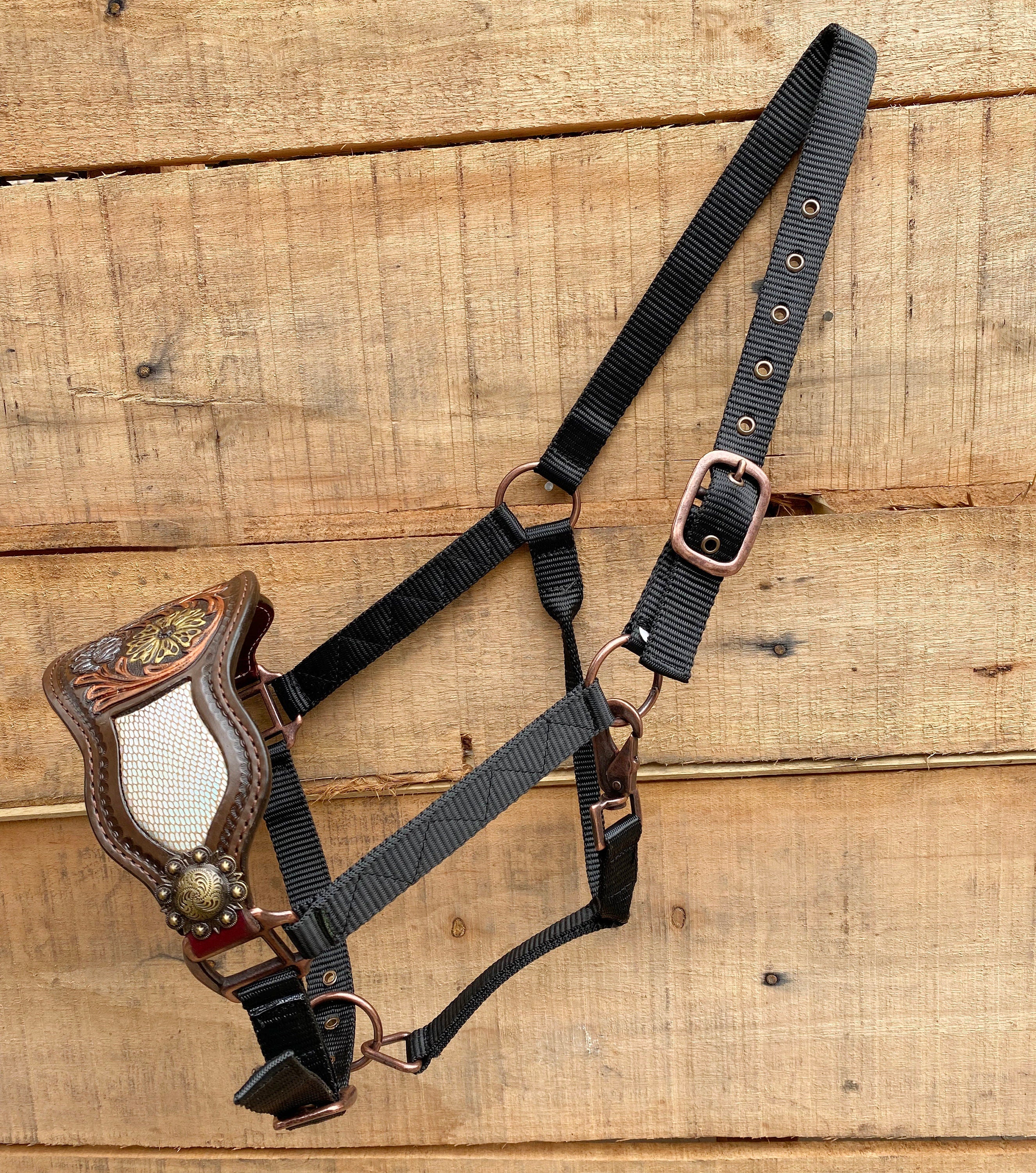 MOUSM Argentina Cow Leather Bronc Halter - Western Horse Halter Decorated with Floral & Leaf Carving and Holographic Snake Print Inlay, Antique Copper Conchos